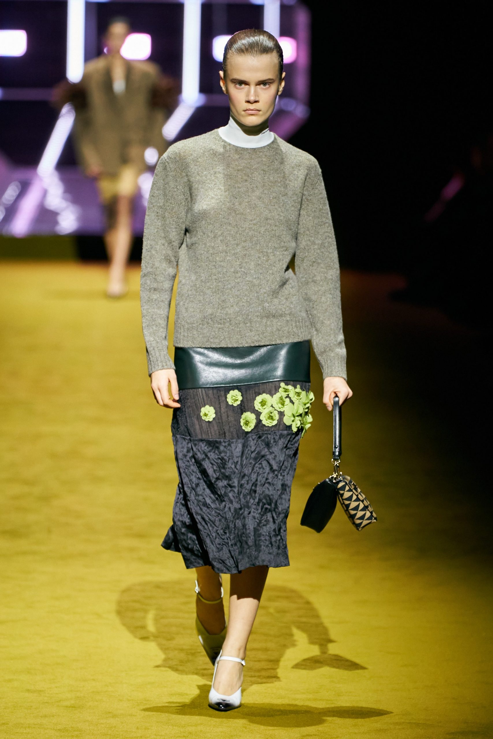 Prada Thu Đông 2022 look 42