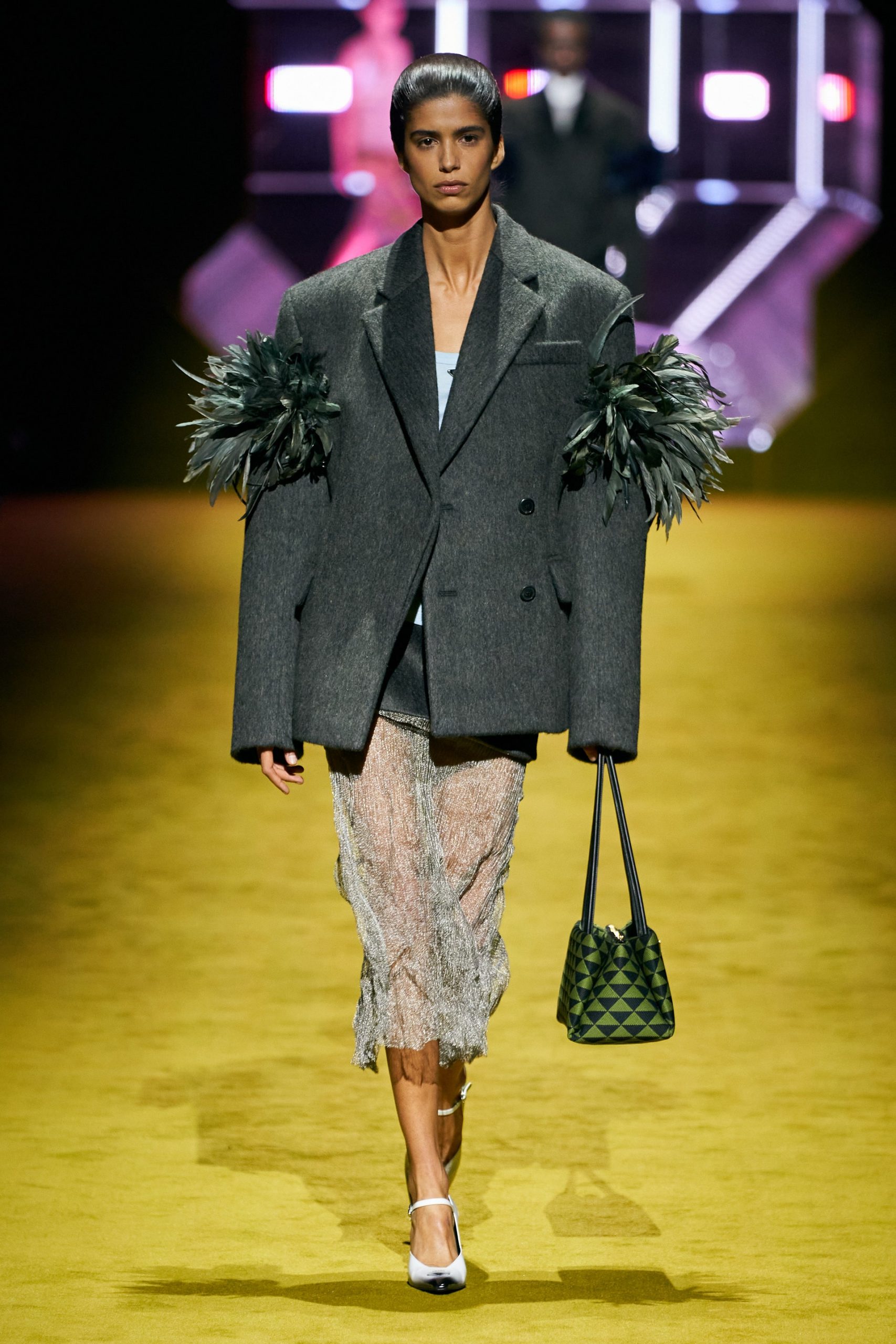 Prada Thu Đông 2022 look 44