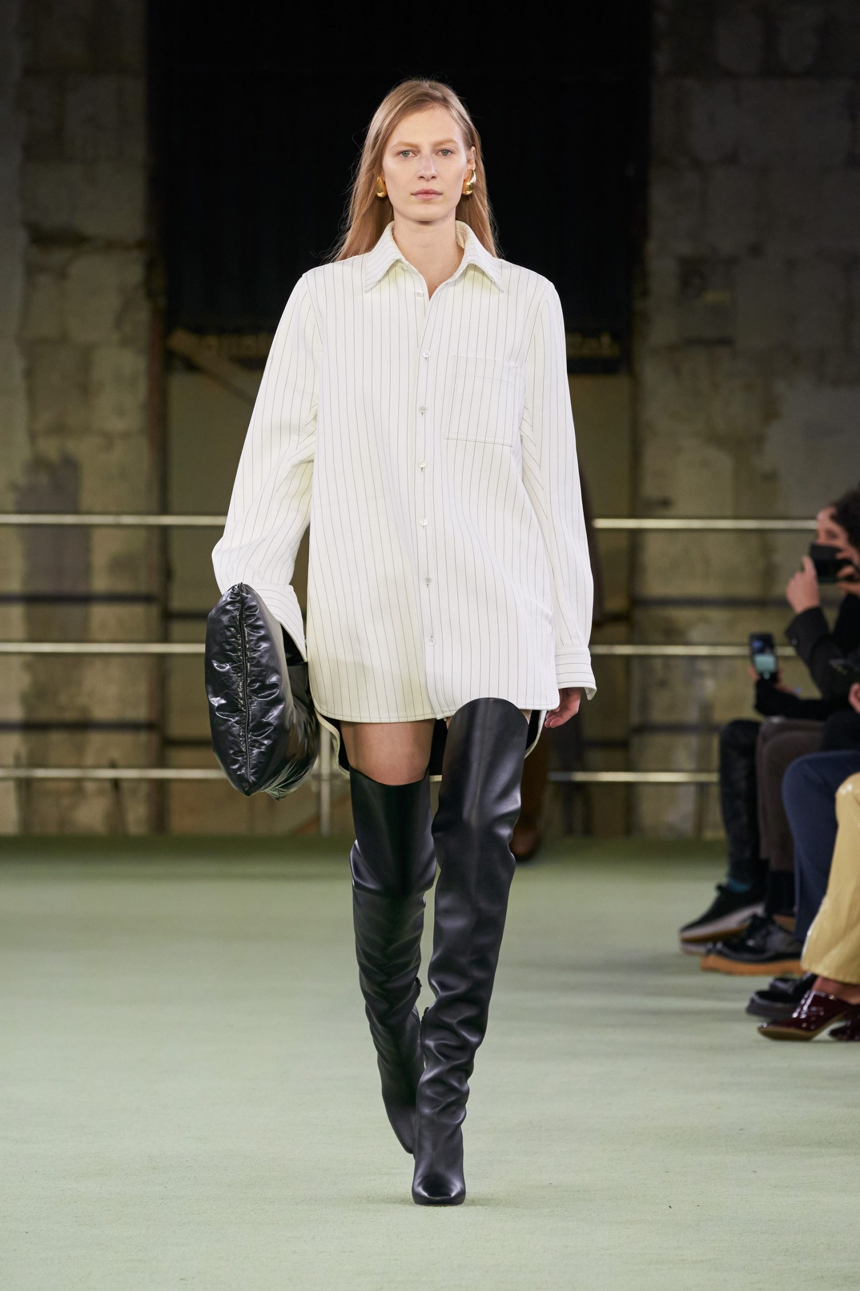 bottega veneta thu đông 2022 look 32