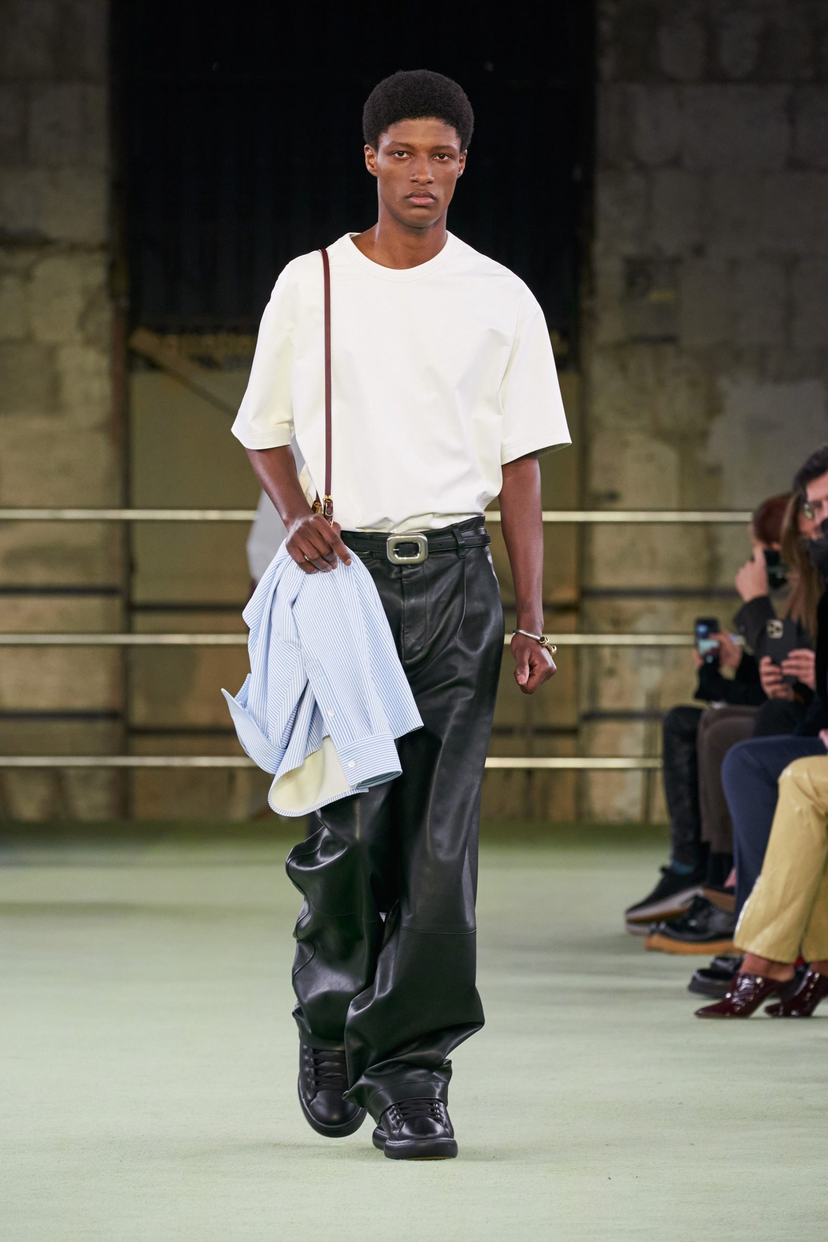 bottega veneta thu đông 2022 look 34