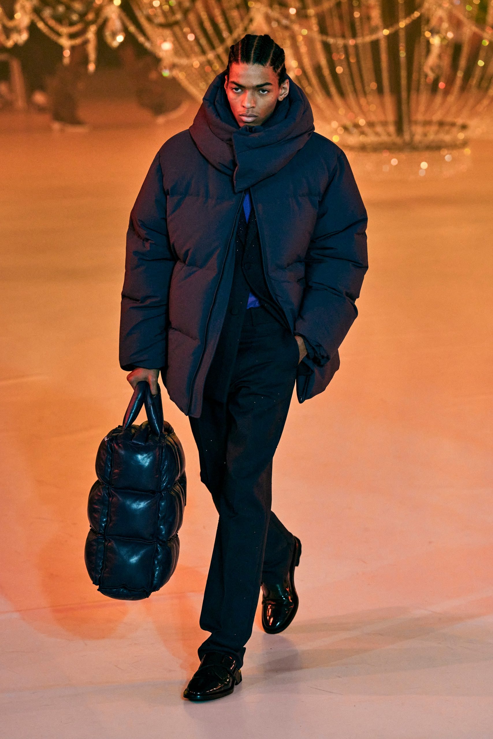Off-White Thu Đông 2022 look 15