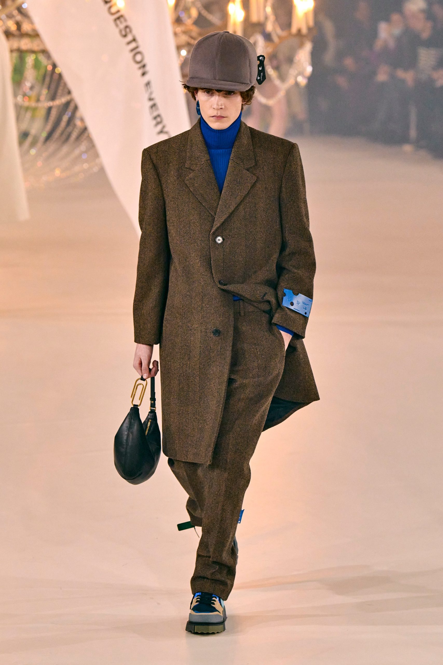 Off-White Thu Đông 2022 look 33