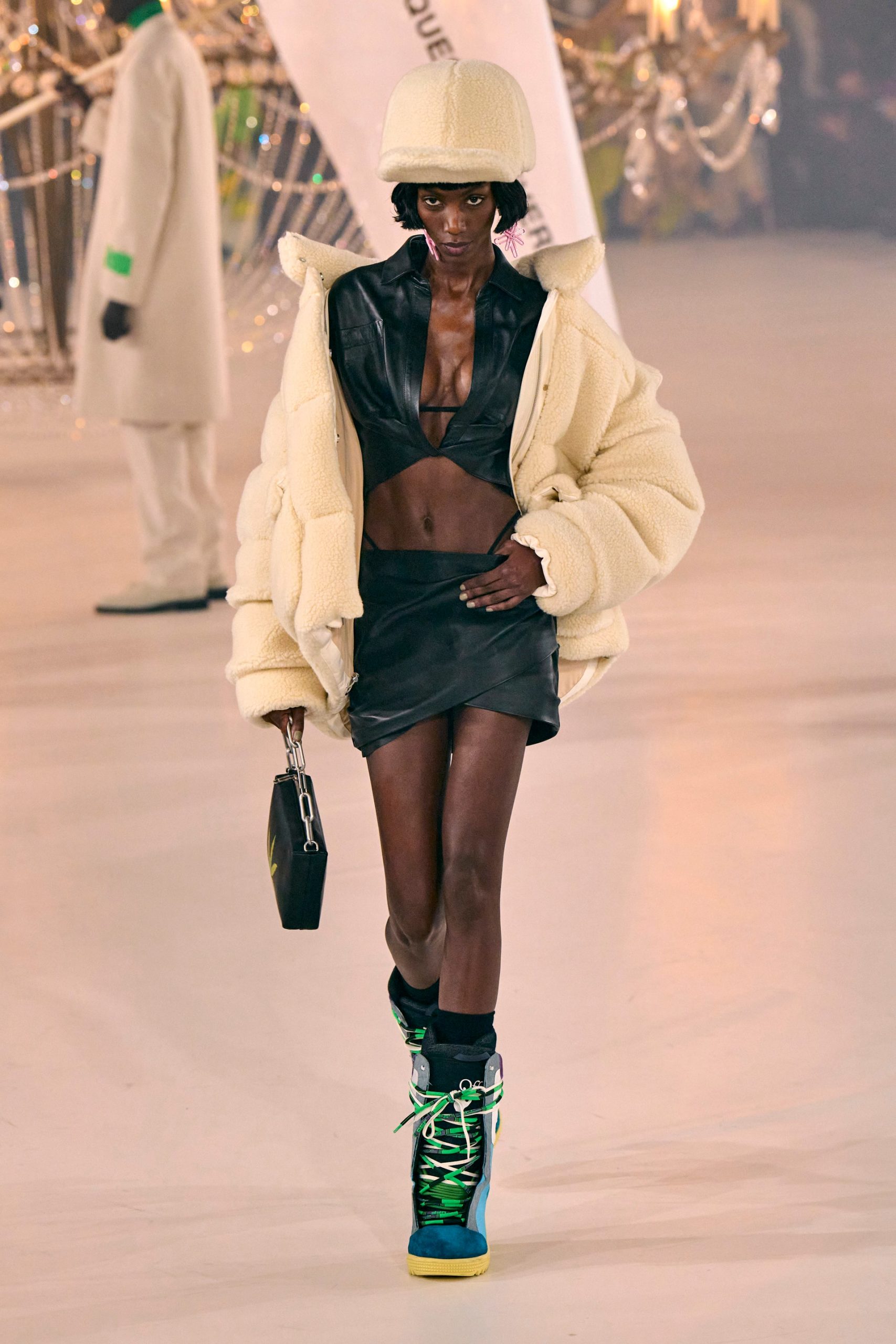 Off-White Thu Đông 2022 look 52