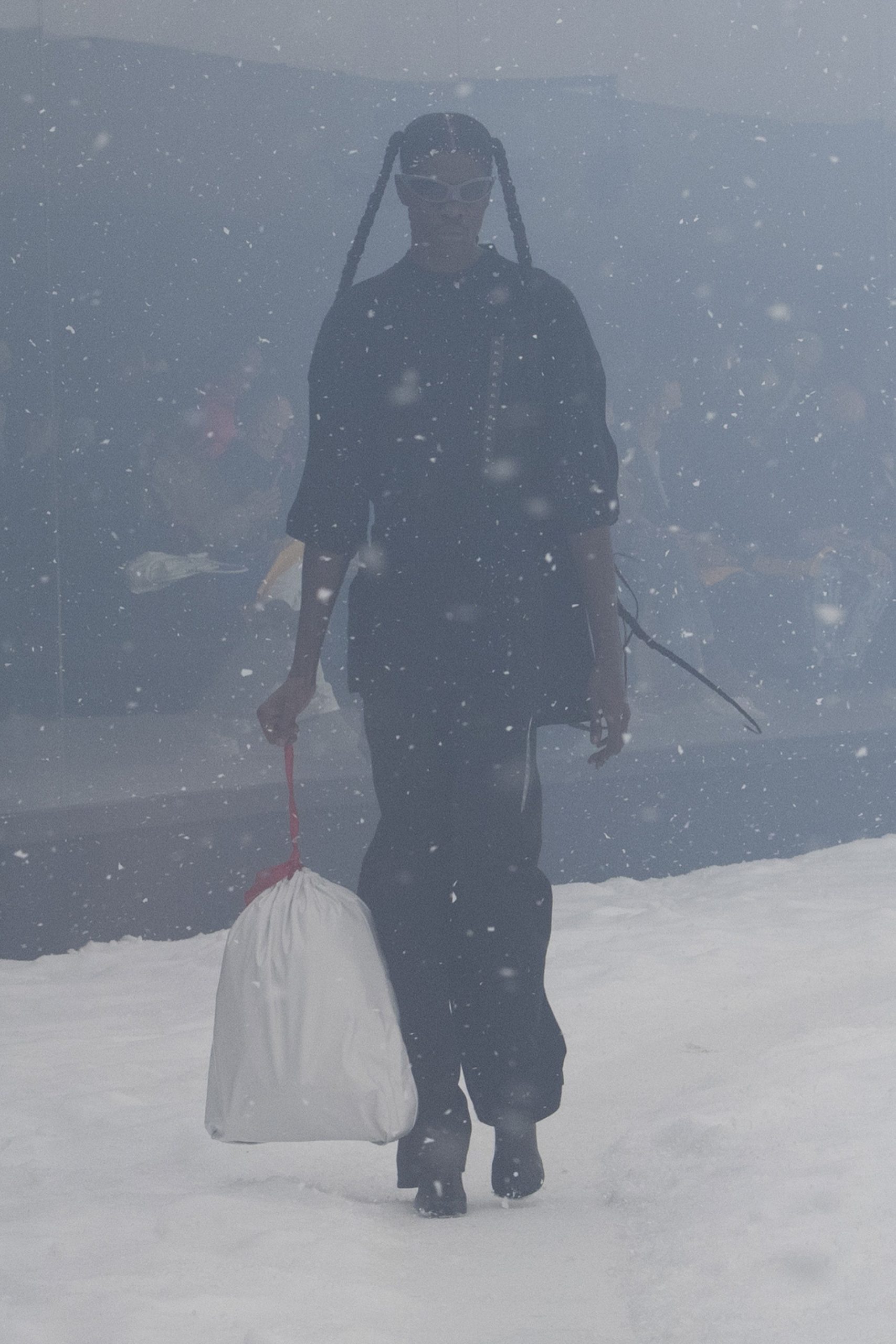 Balenciaga RTW Thu Đông 2022 look 8