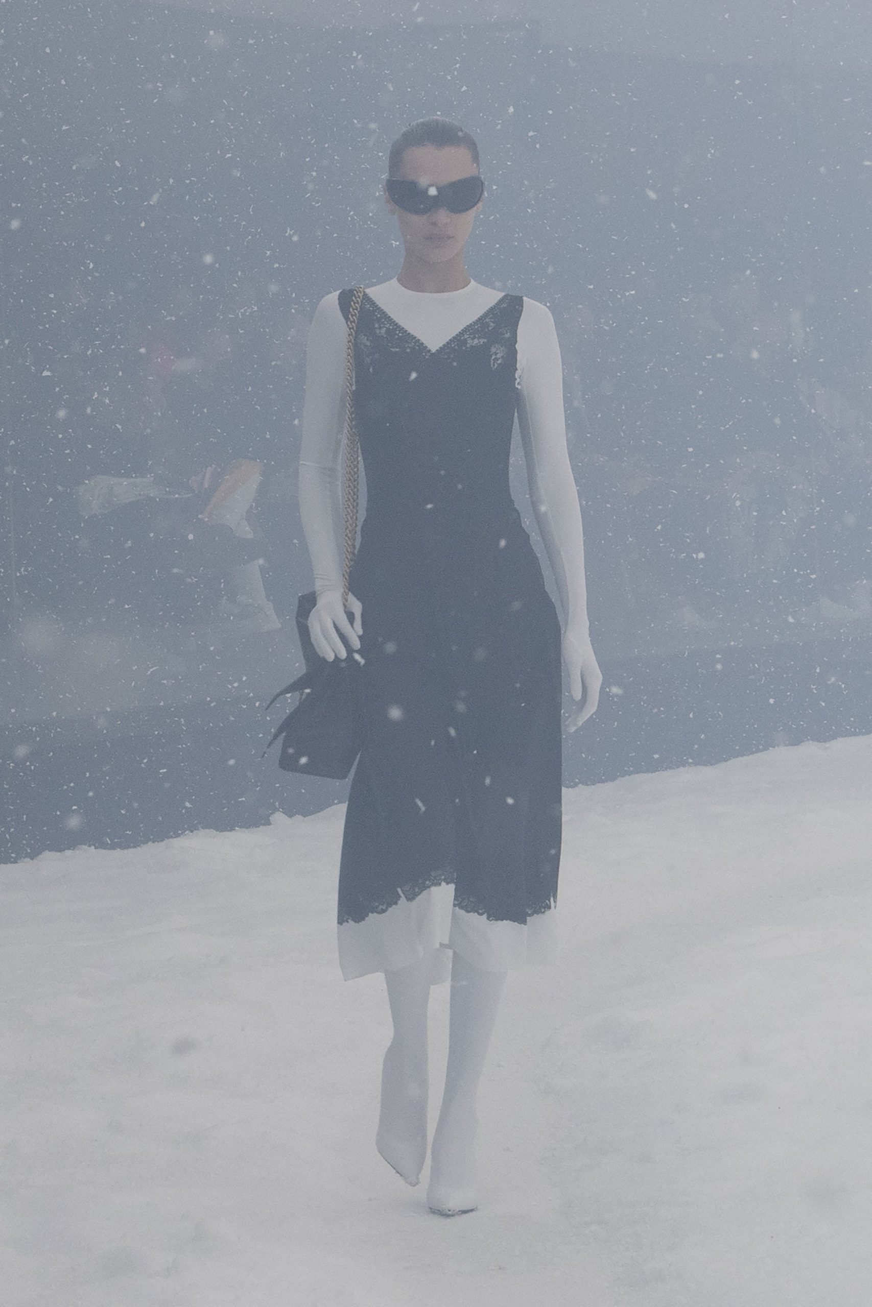 Balenciaga RTW Thu Đông 2022 look 19