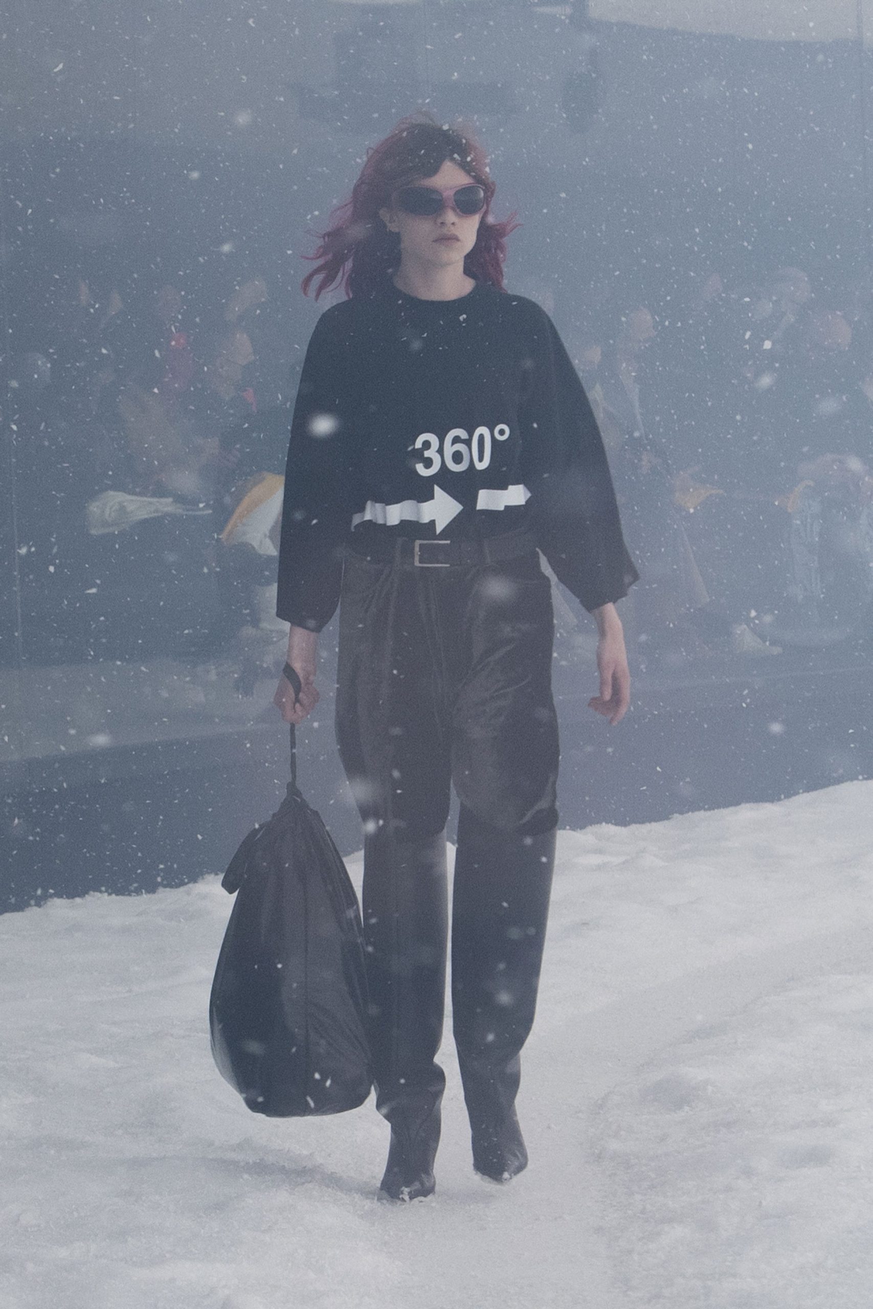 Balenciaga RTW Thu Đông 2022 look 38
