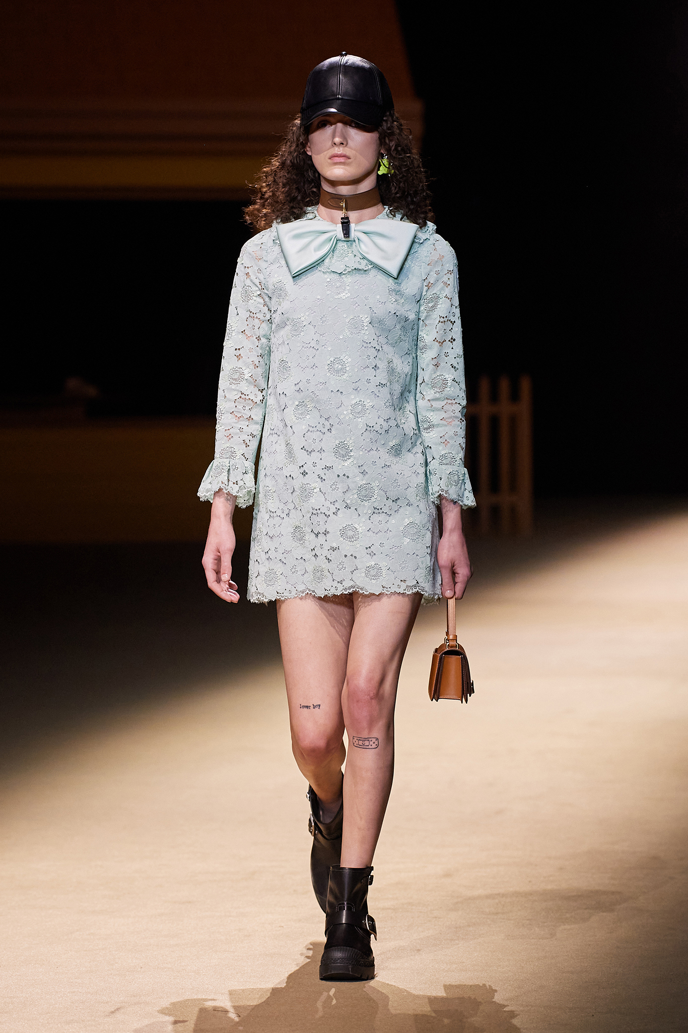 Coach Thu-Đông 2022 look 32