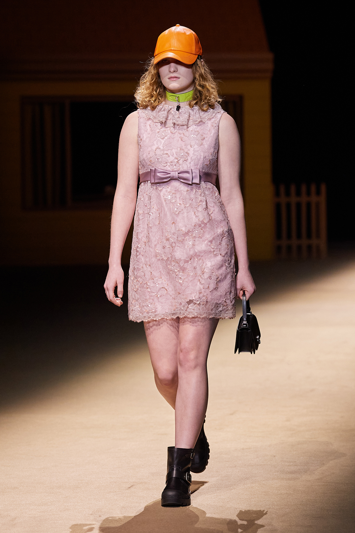Coach Thu-Đông 2022 look 36