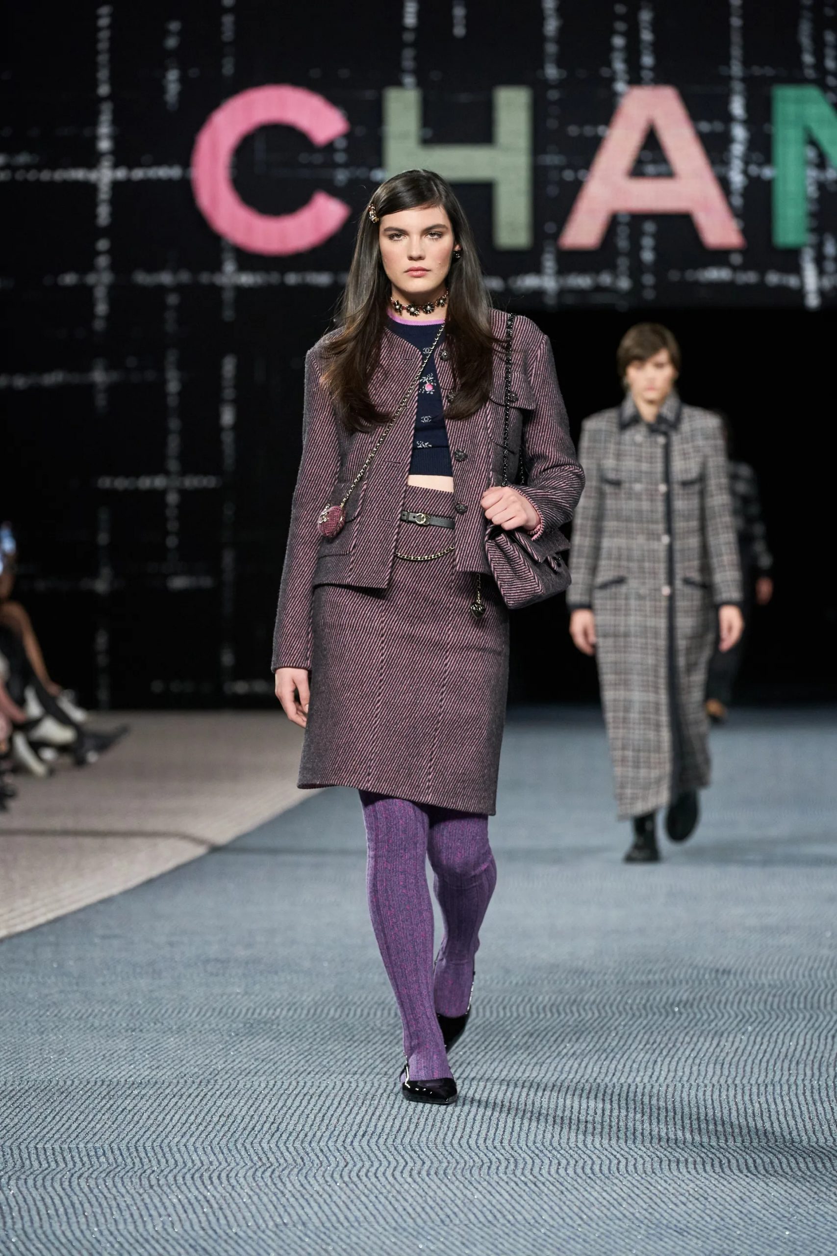 Chanel RTW Thu Đông 2022 look 41