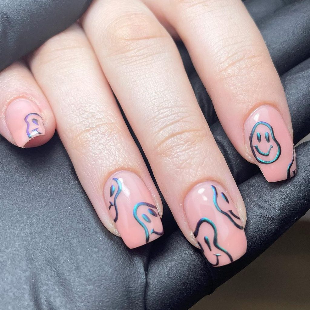 nail đẹp cho ngày Quốc tế Hạnh phúc