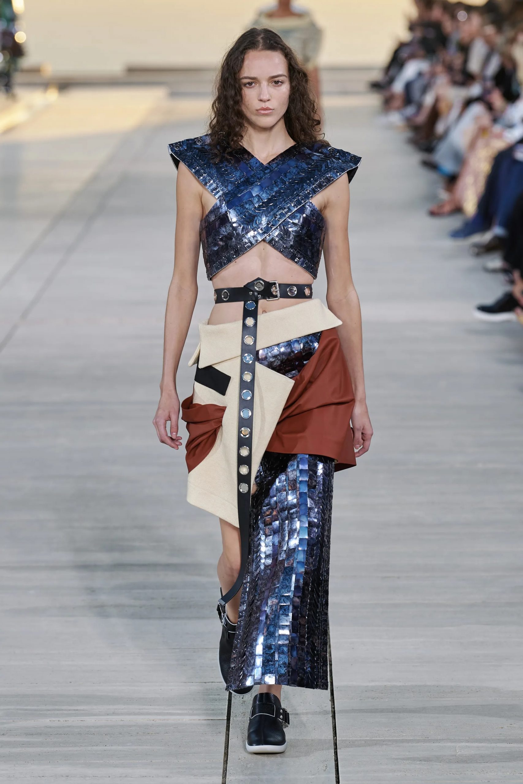 Louis Vuitton Cruise 2023 look 16