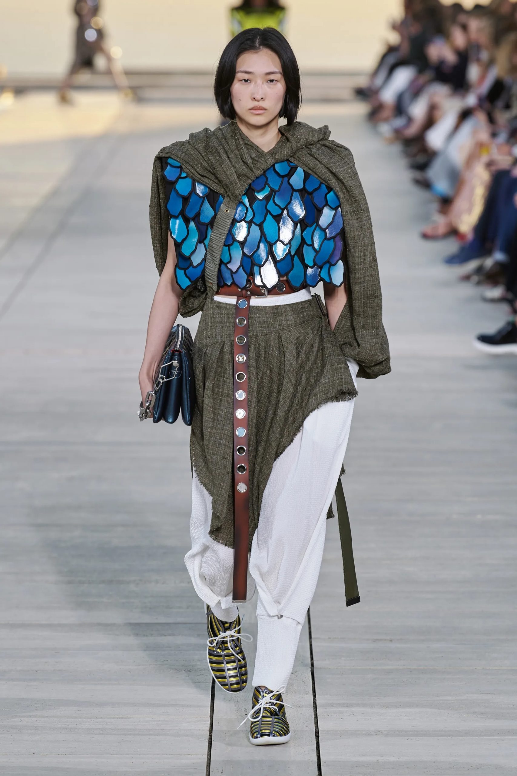 Louis Vuitton Cruise 2023 look 7