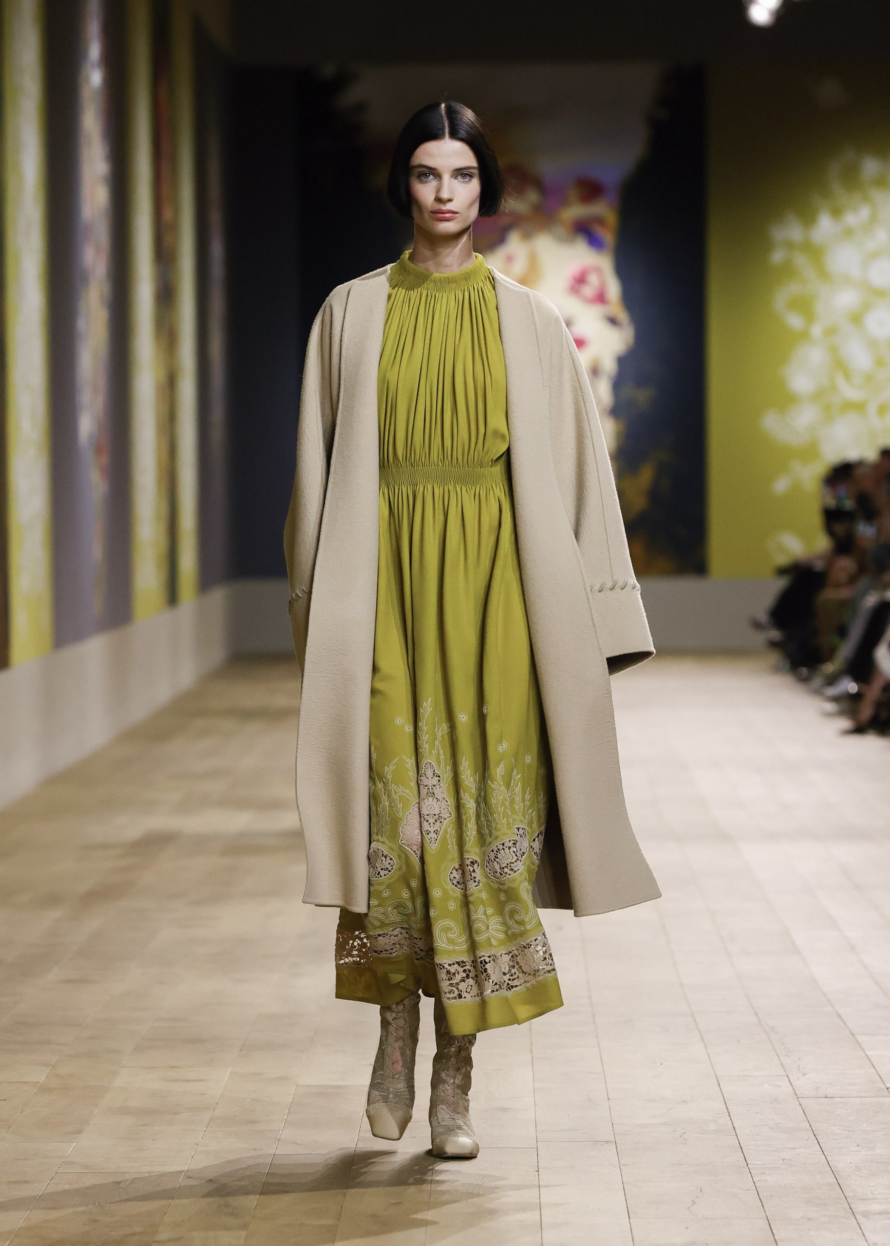 The DIOR HAUTE COUTURE AW 2022-2023 LOOK 10