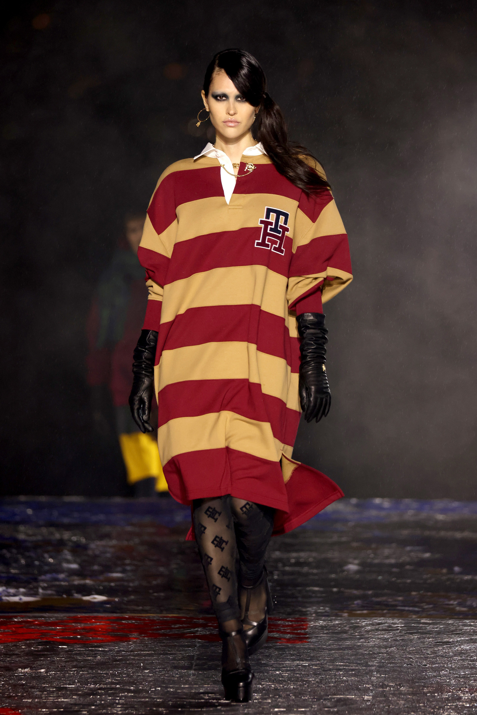 Tommy Hilfiger Thu Đông 2022 look 10