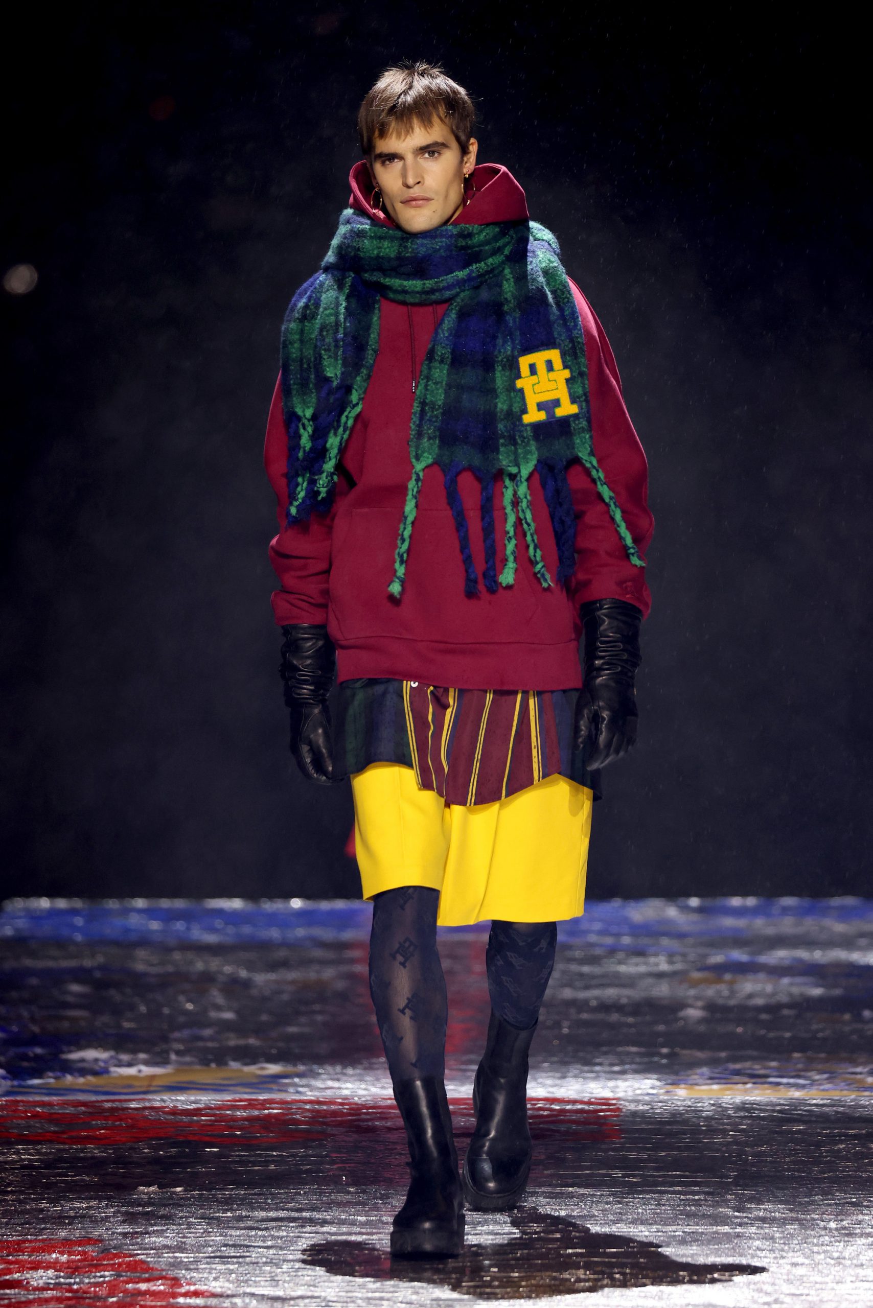 Tommy Hilfiger Thu Đông 2022 look 11