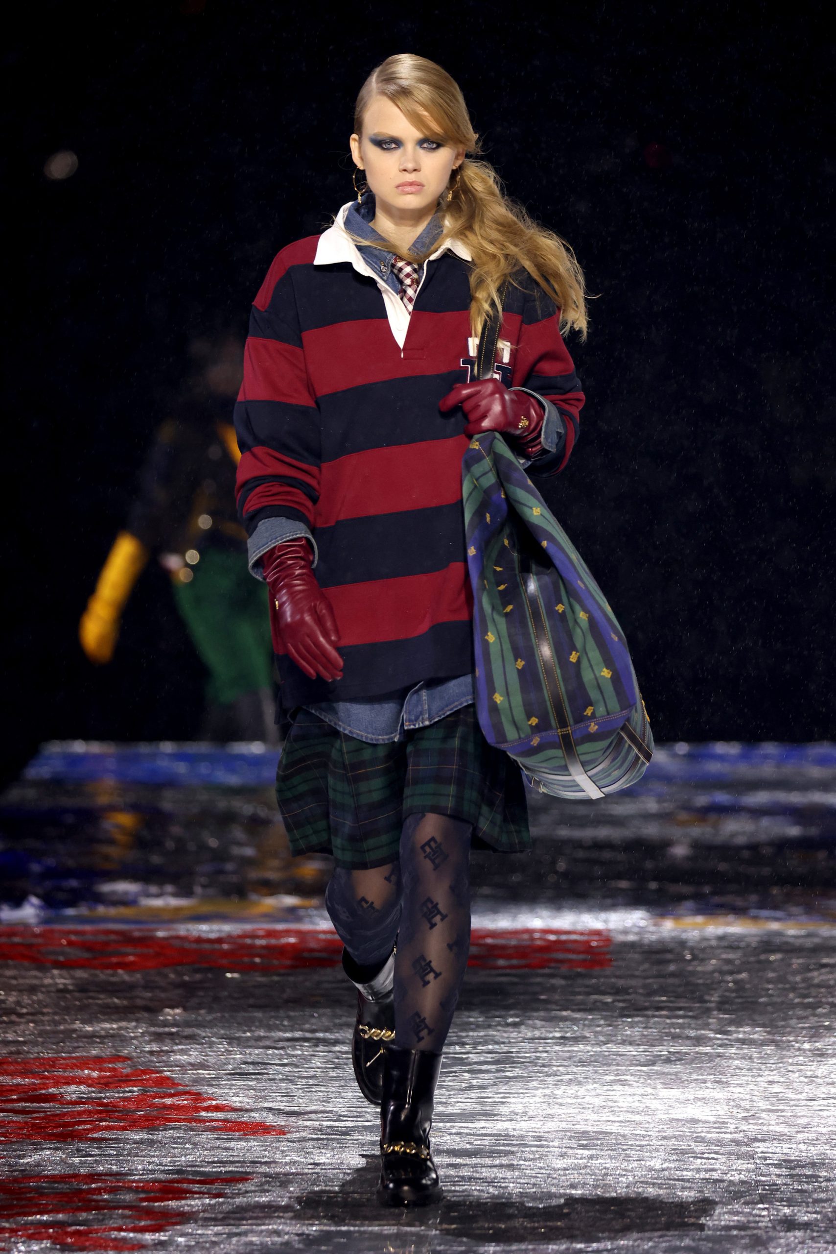 Tommy Hilfiger Thu Đông 2022 look 14