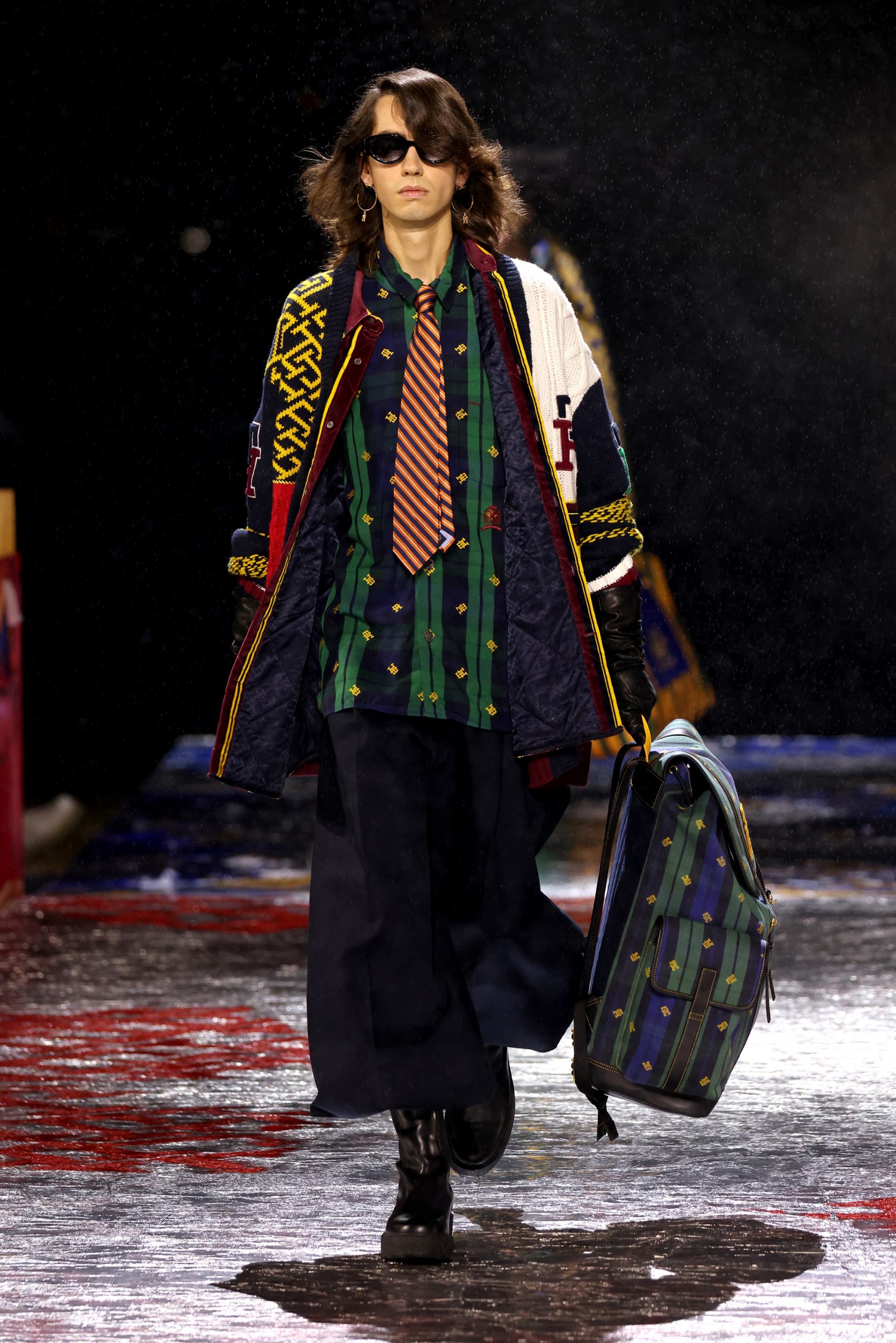 Tommy Hilfiger Thu Đông 2022 look 22