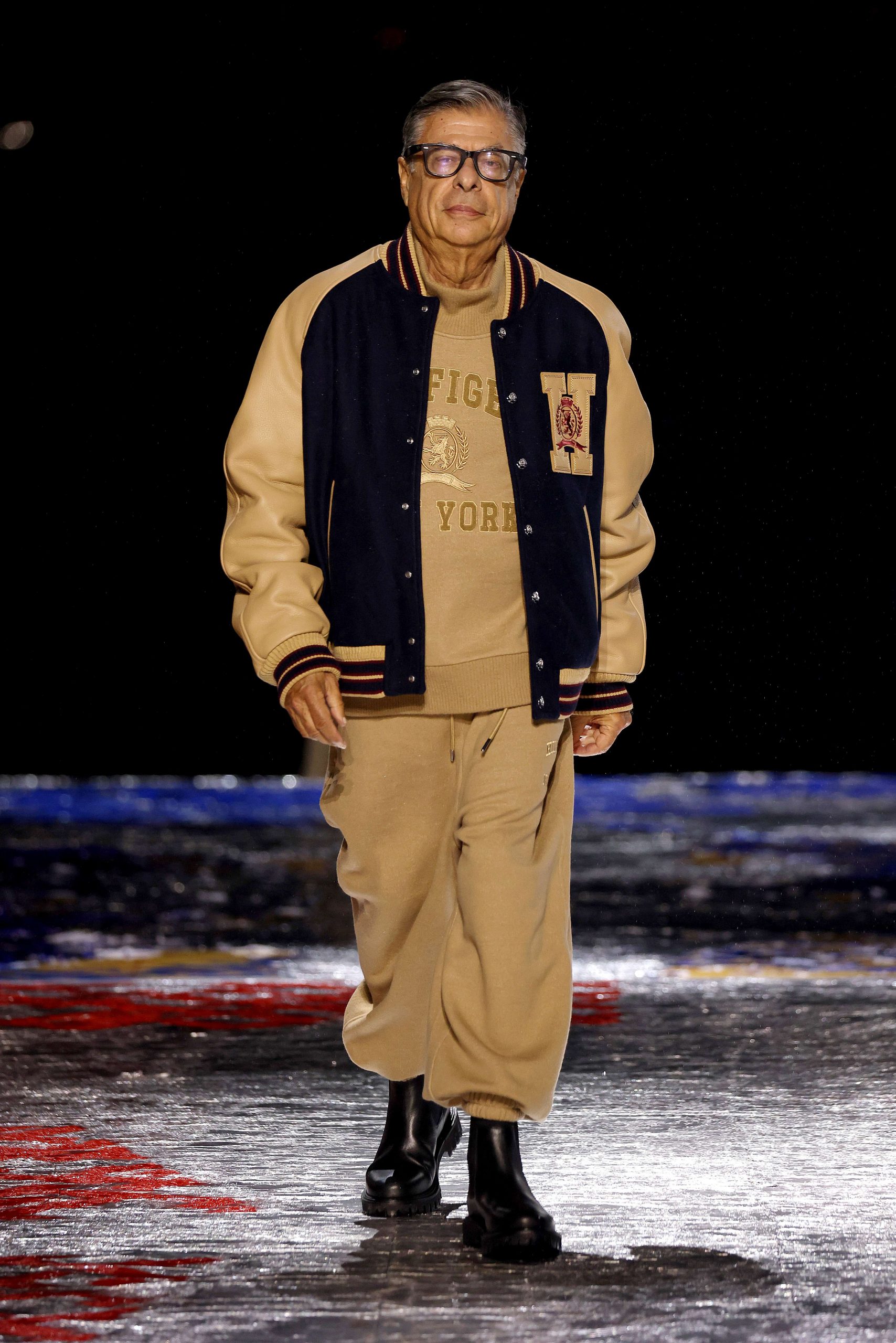Tommy Hilfiger Thu Đông 2022 look 53