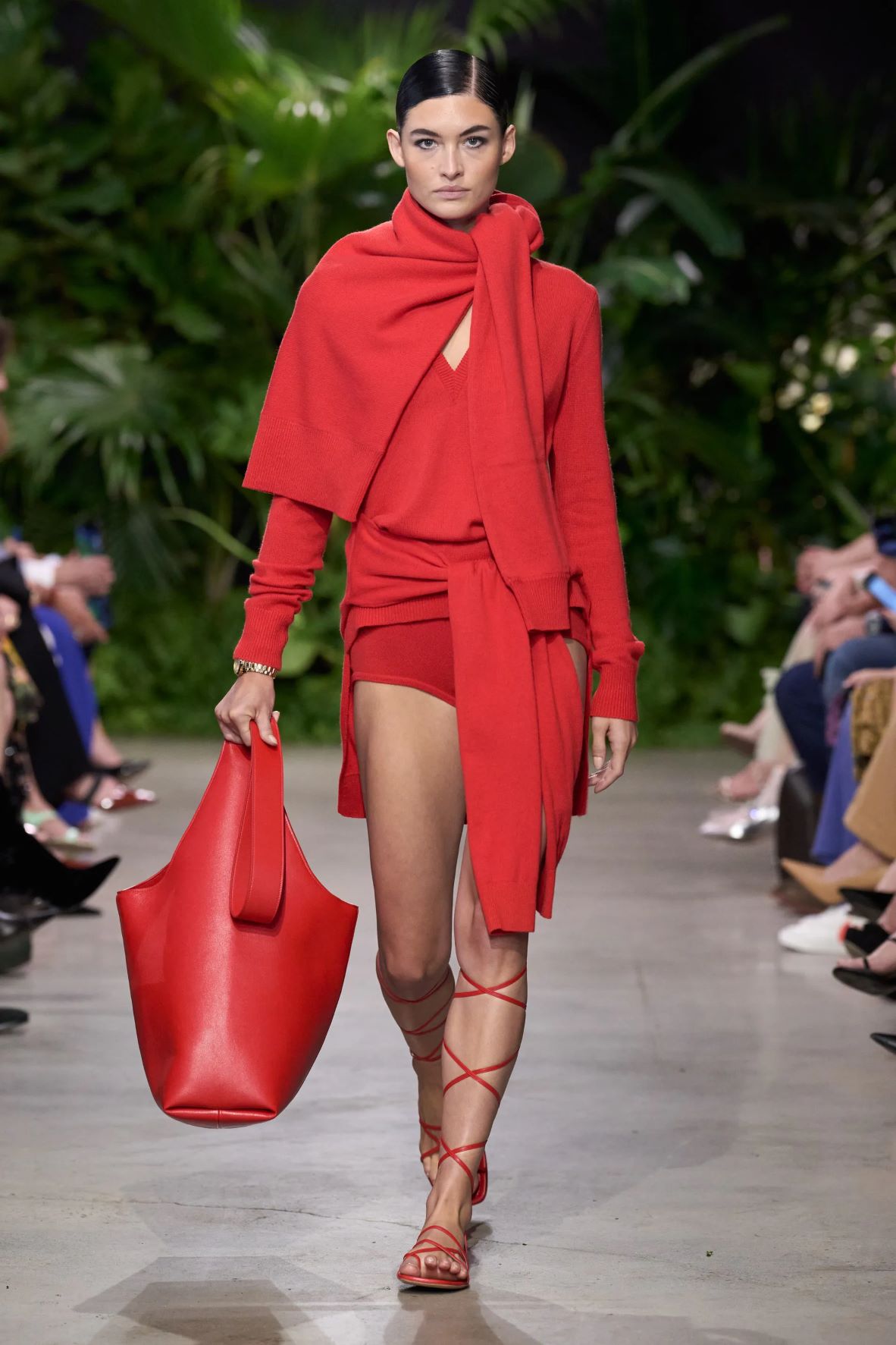MK xuân hè 2023 look 15