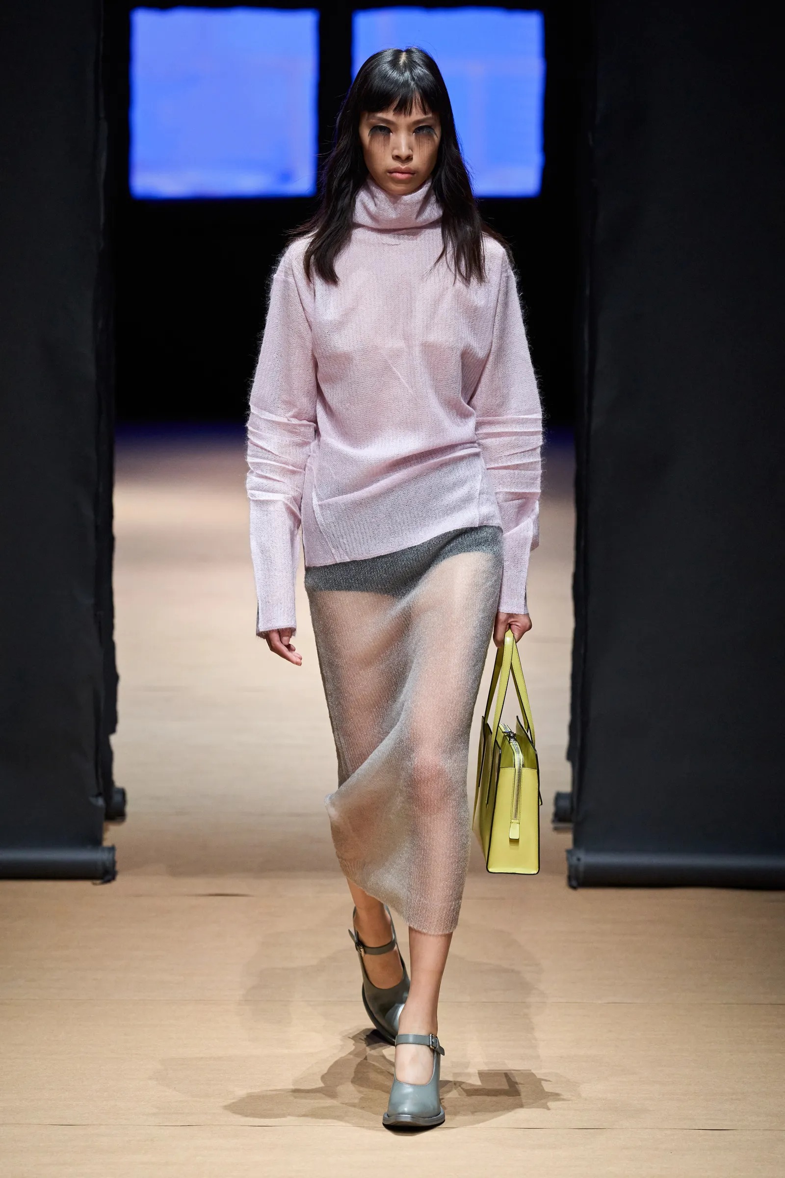 Prada Xuân Hè 2023 look 21