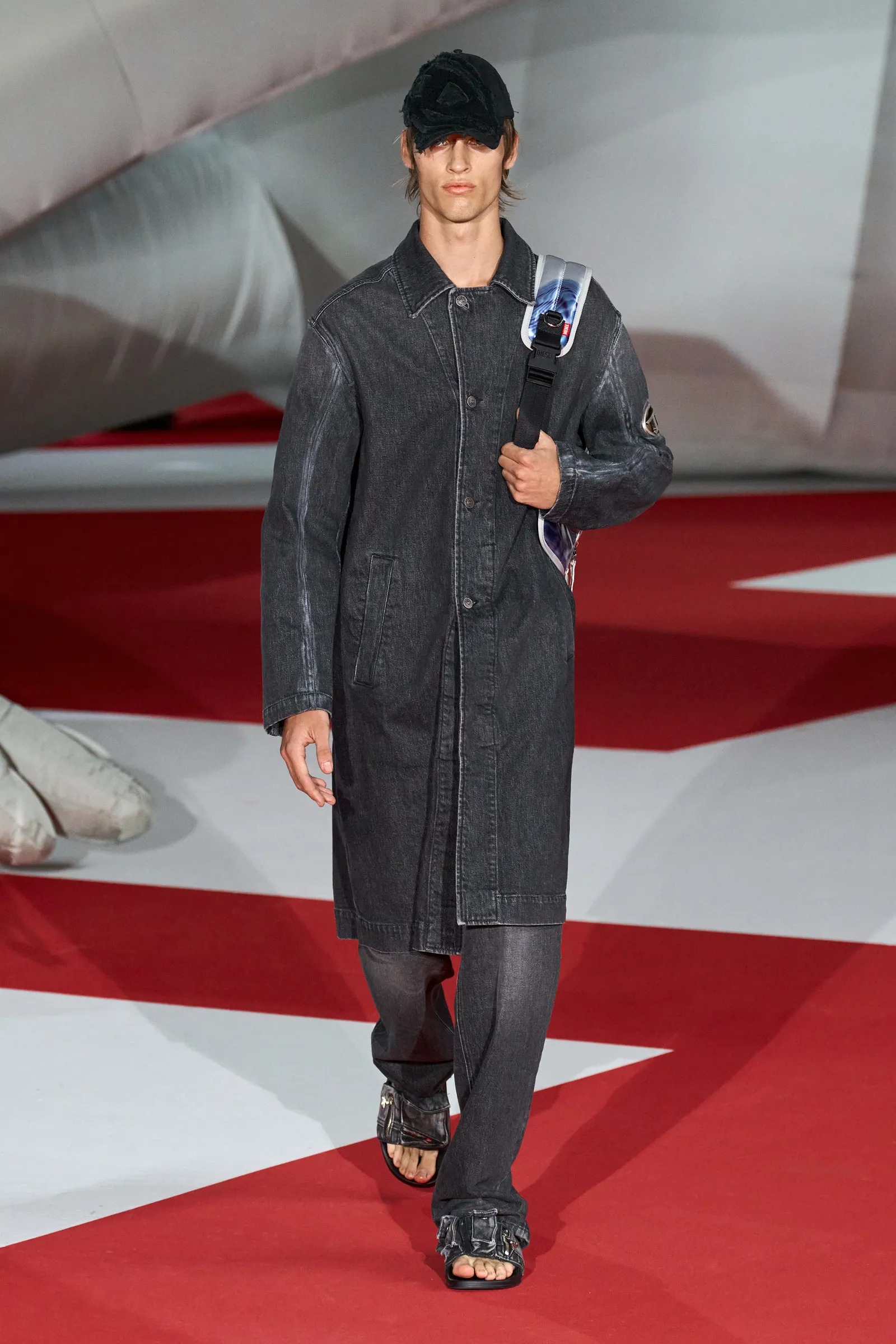 diesel xuân hè 2023 look 60