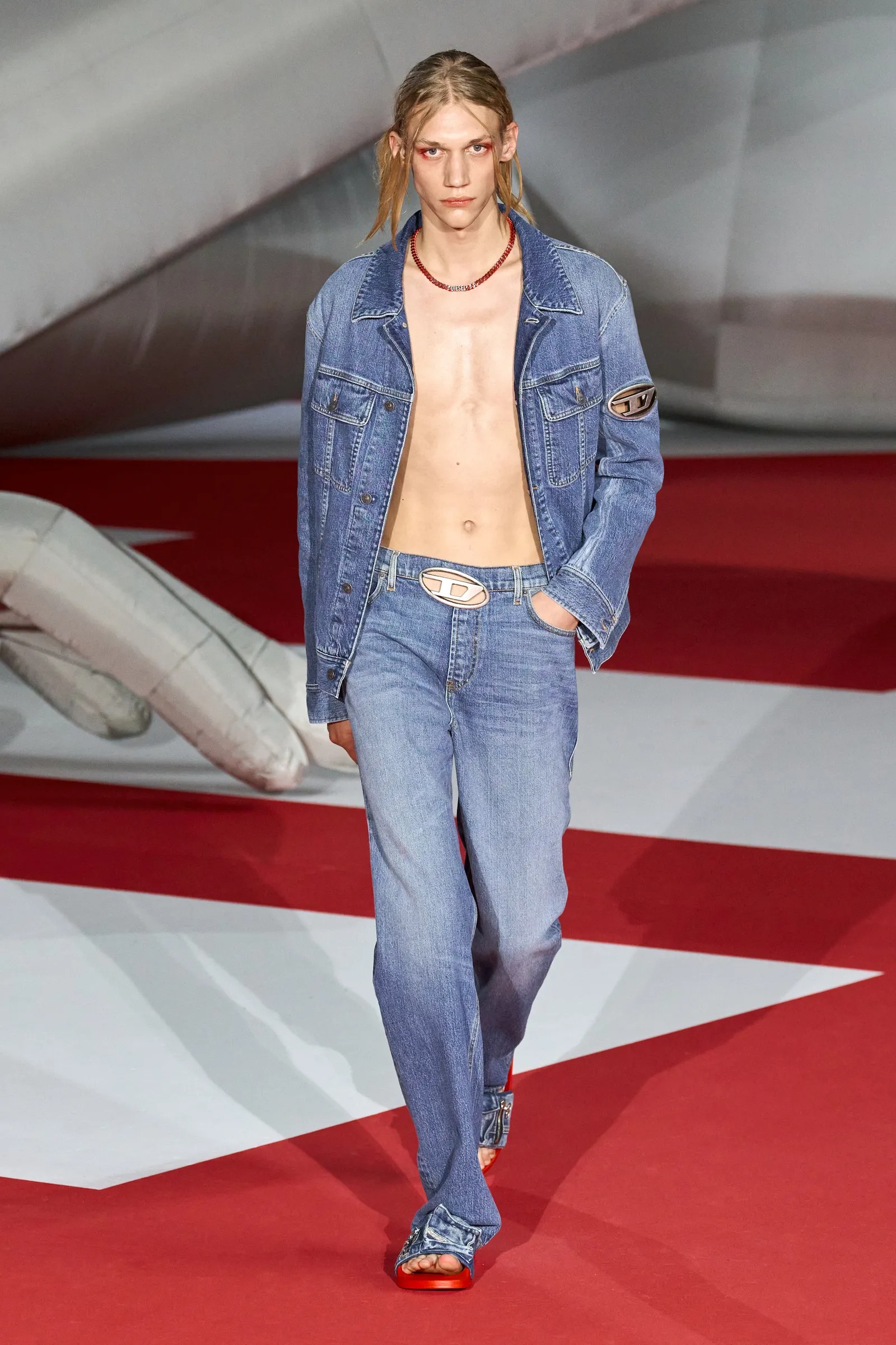 diesel xuân hè 2023 look 61