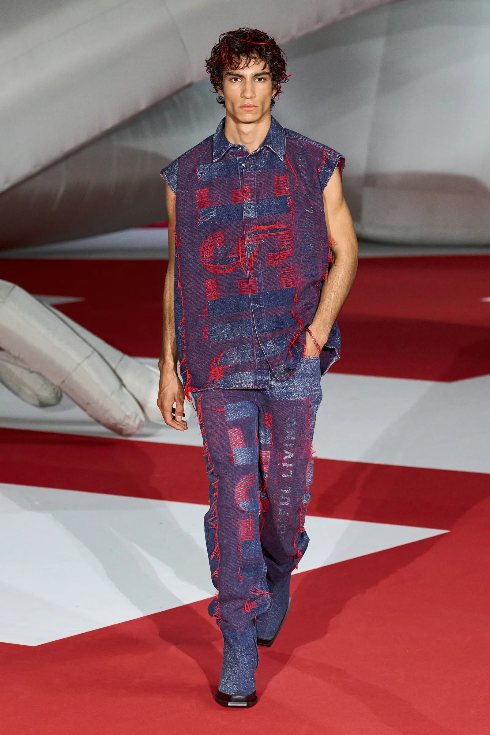 diesel xuân hè 2023 look 63