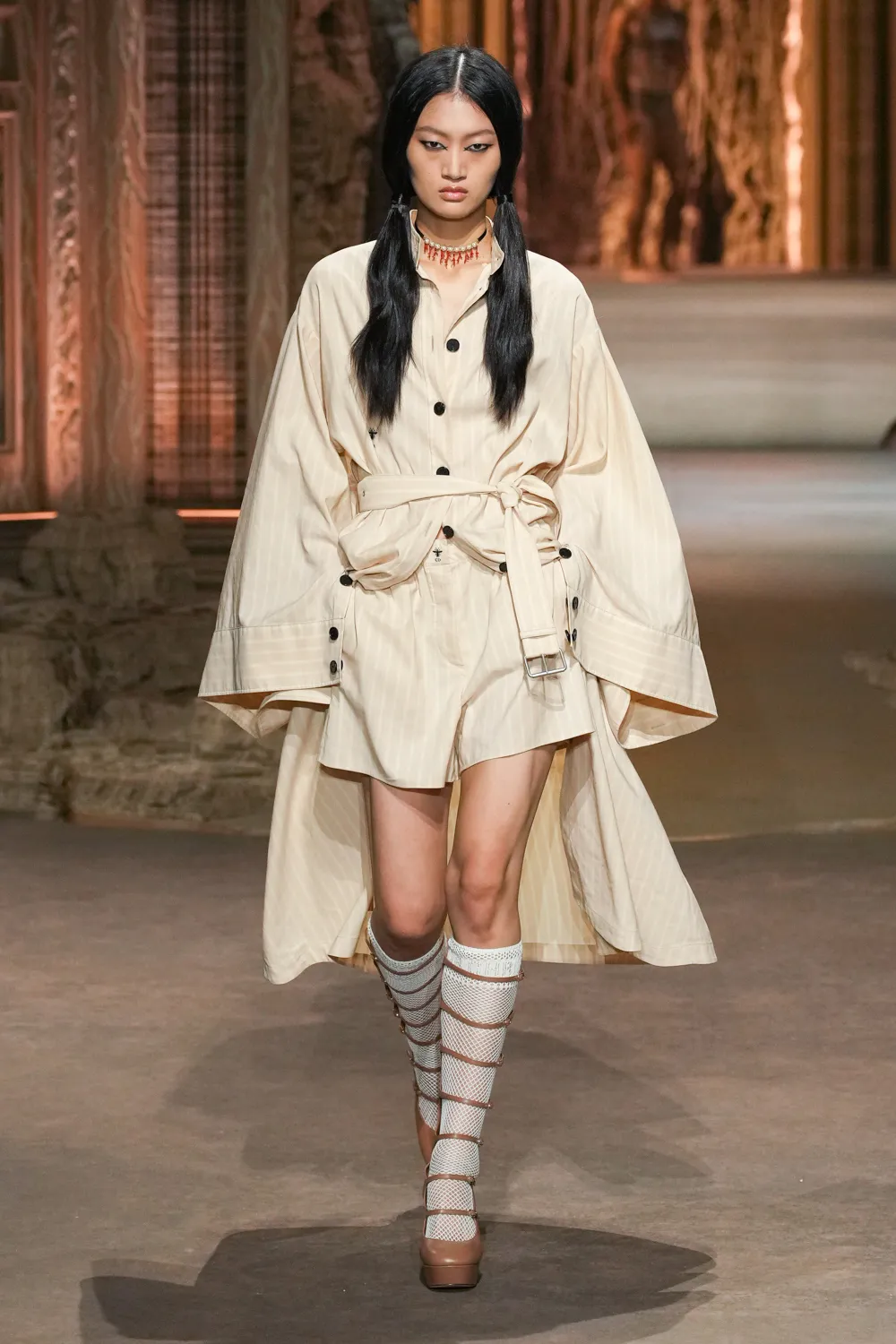 CD xuân hè 2023 look 47