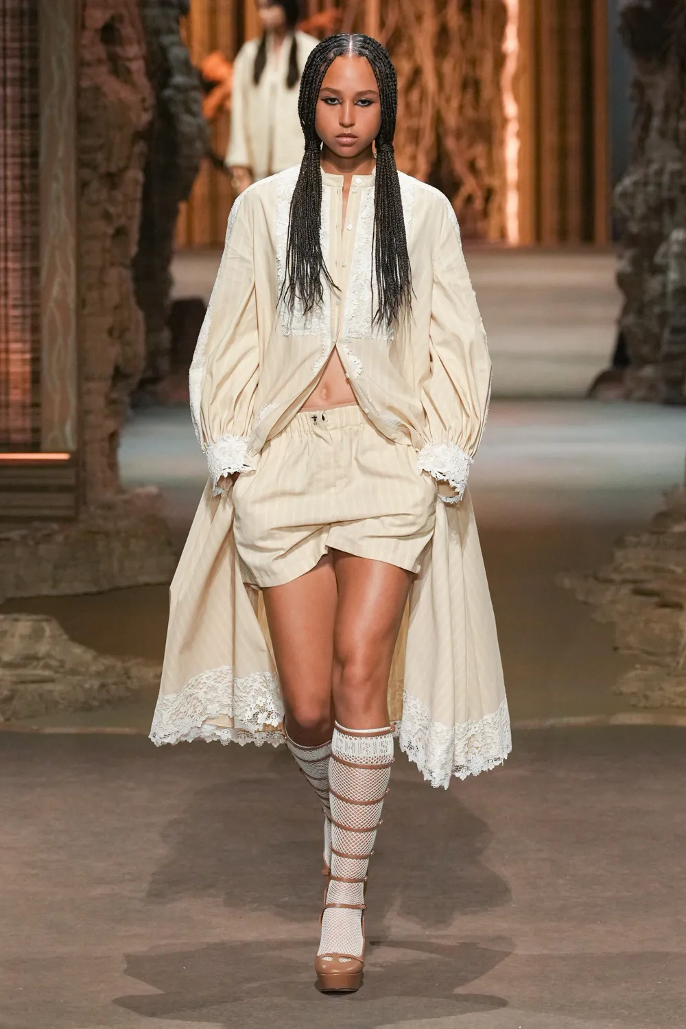 CD xuân hè 2023 look 51