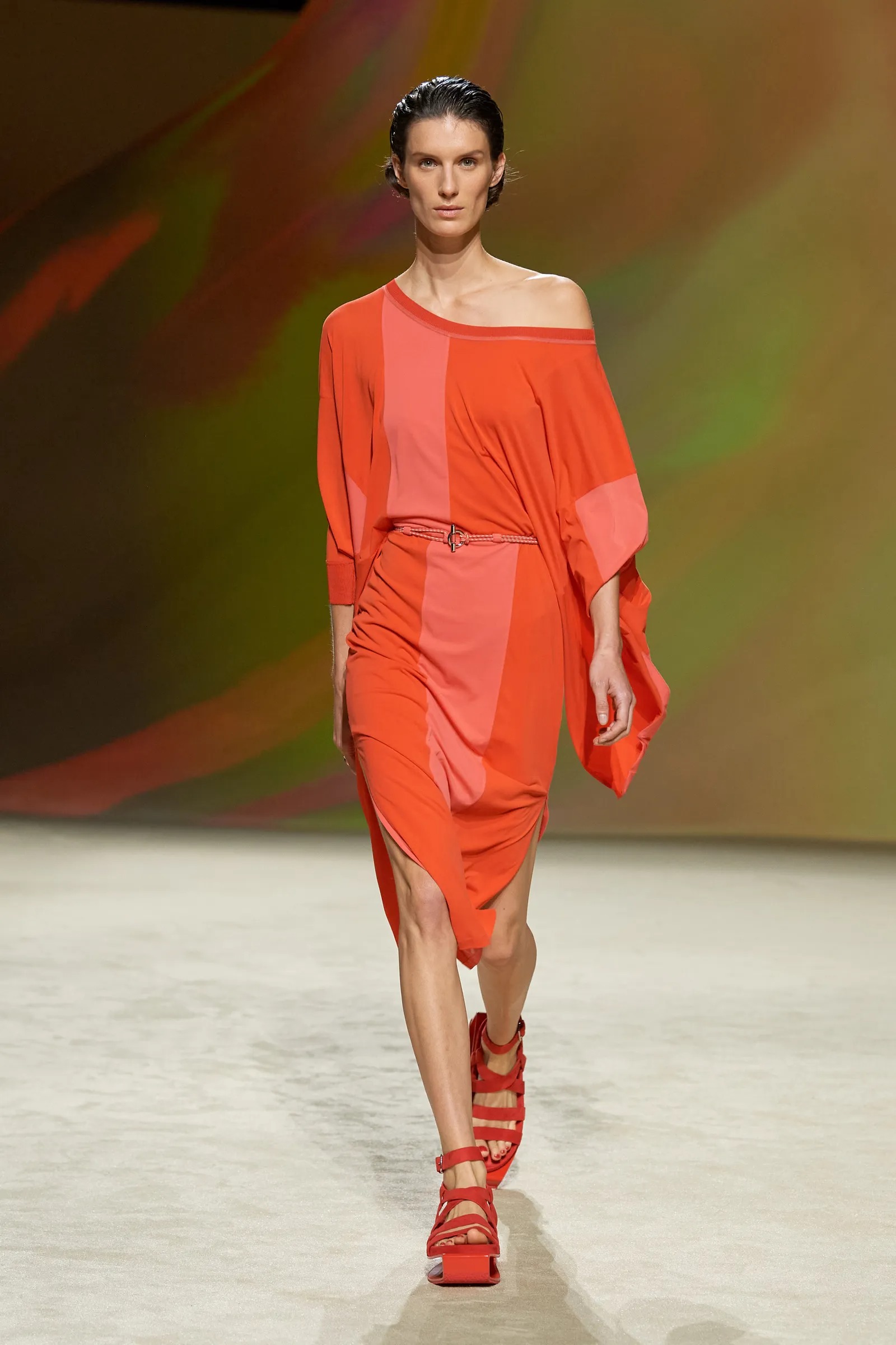 Hermès Xuân Hè 2023 look 33