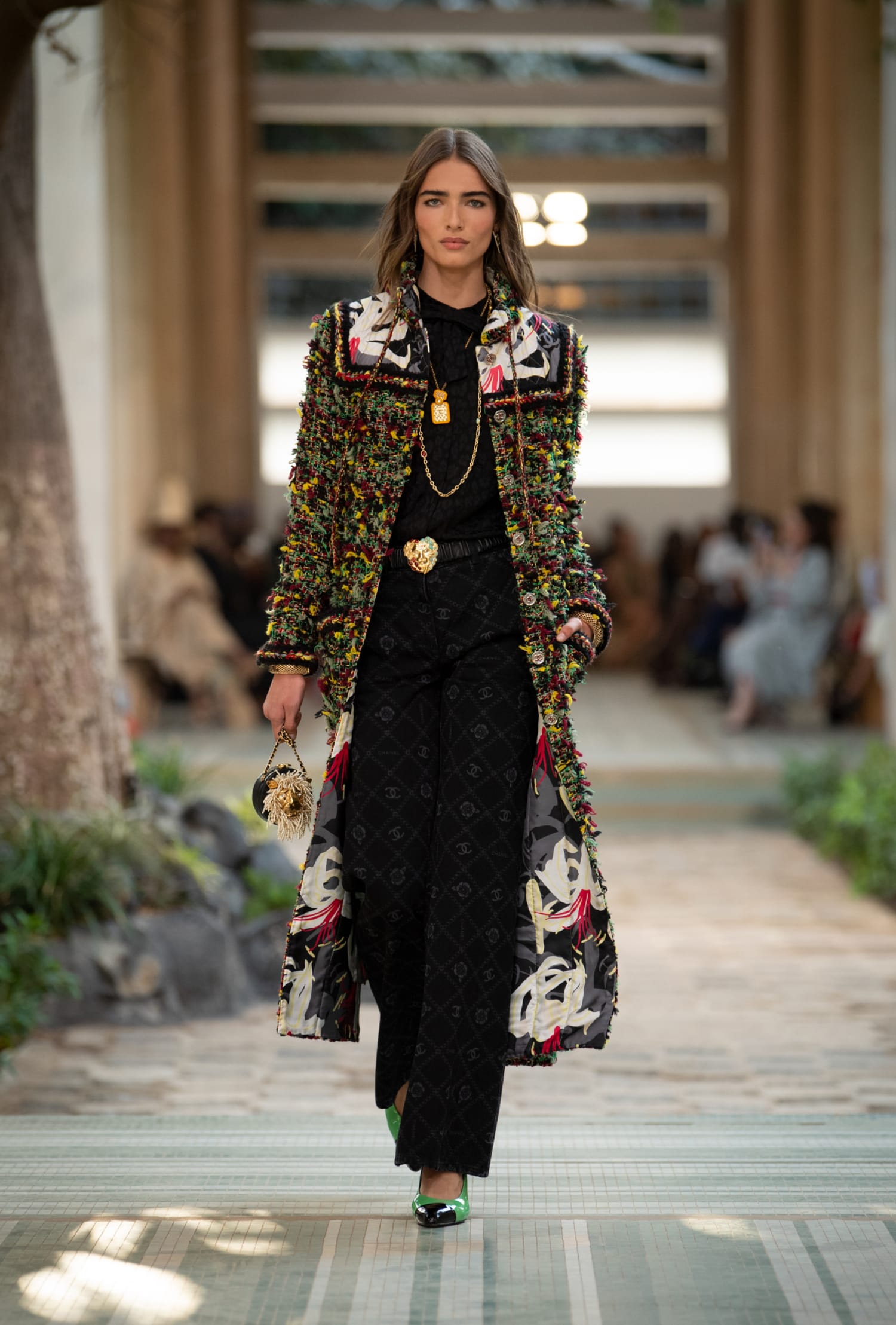 CHANEL Métiers d’art DAKAR 2022/23 look 26