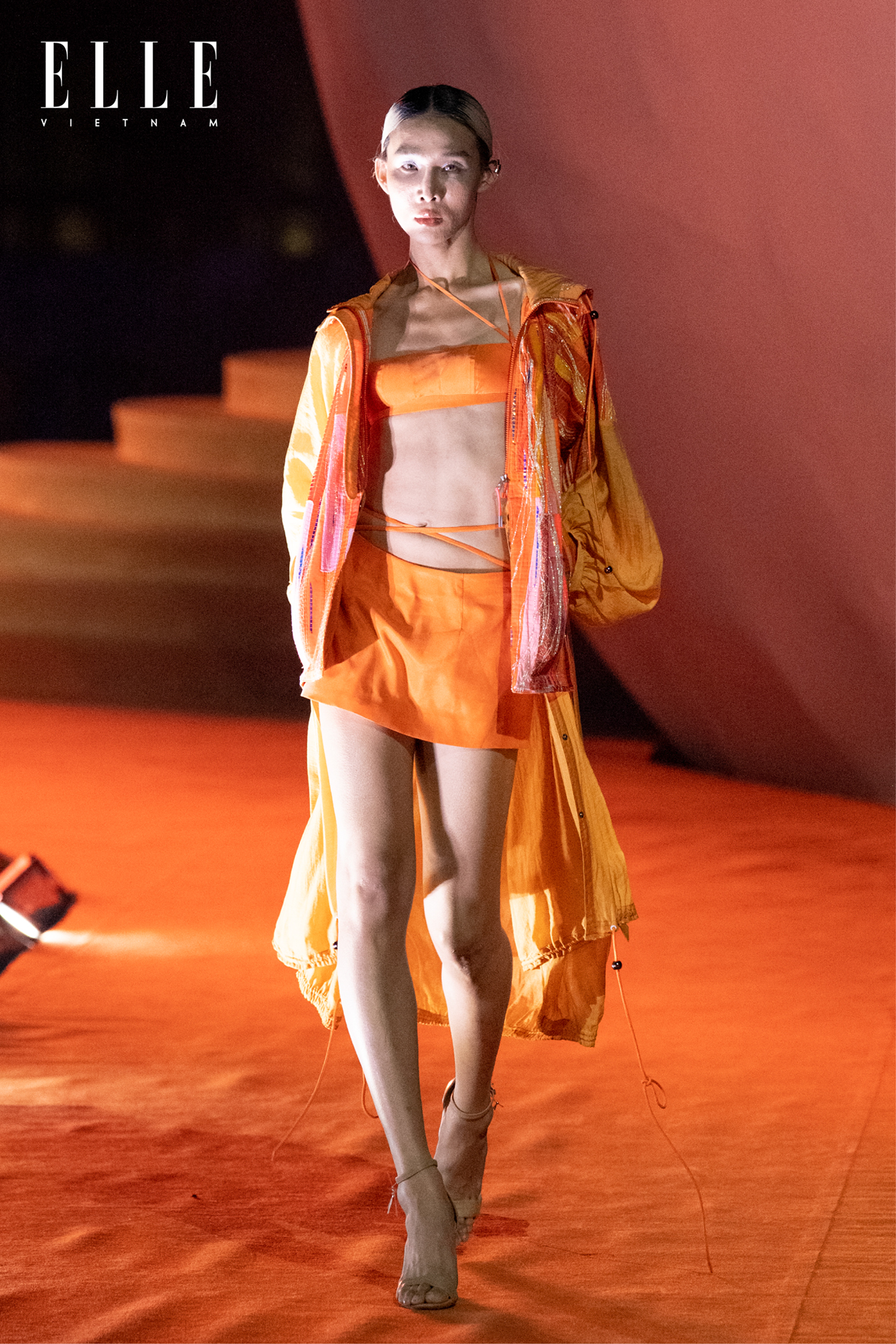 ELLE Fashion Show 2022 KHAAR BST Tóc look 23