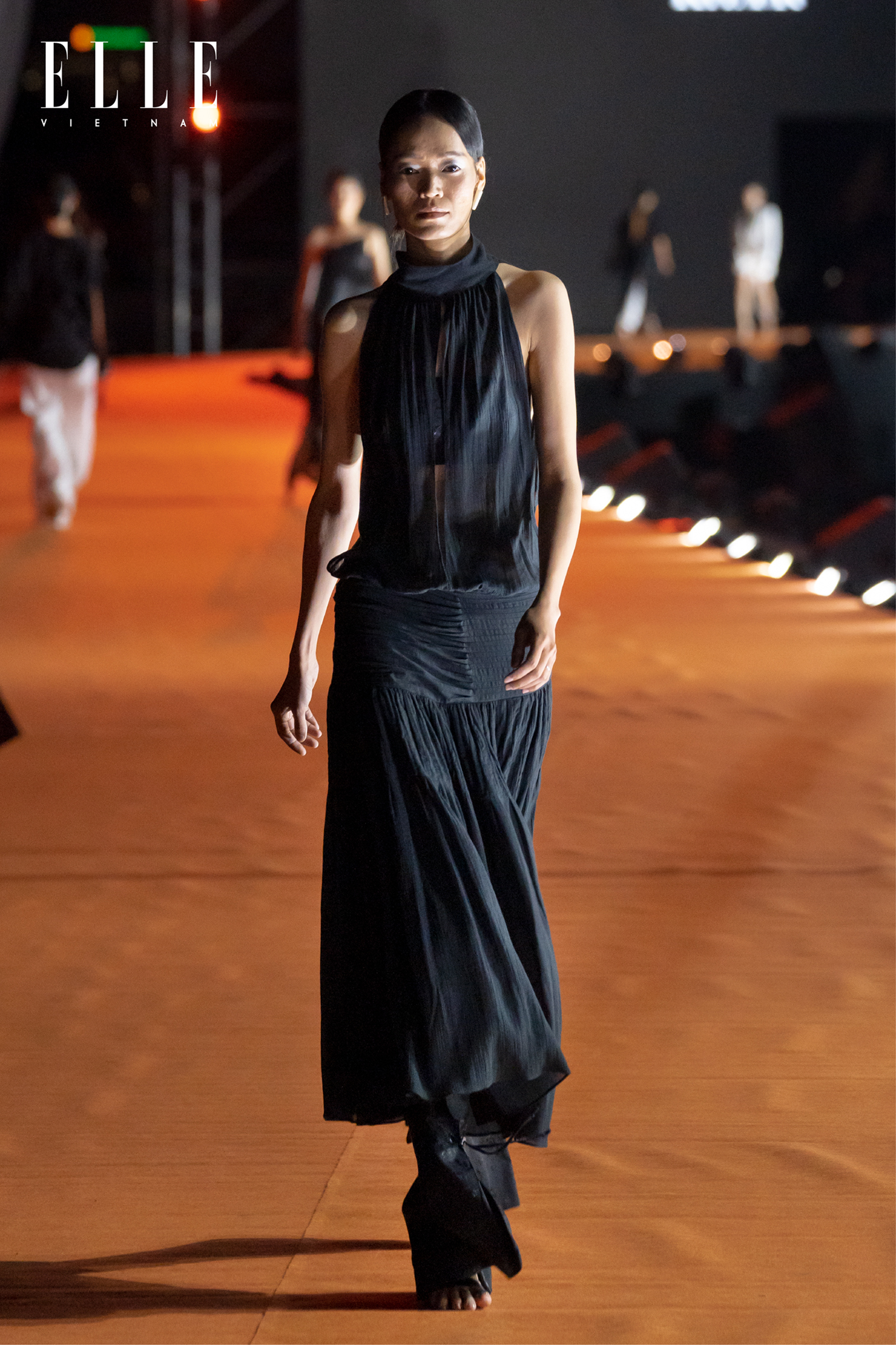ELLE Fashion Show 2022 KHAAR BST Tóc look 6