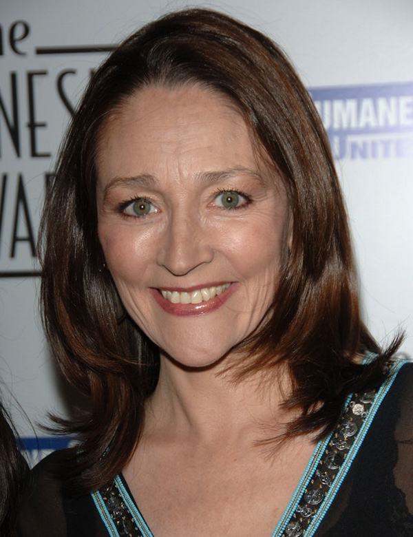 Olivia Hussey không đóng phim 10 năm qua, hiện hoạt động lĩnh vực bảo vệ động vật. Nghệ sĩ sống cùng người chồng thứ ba - nhạc sĩ David Glen Eisley và các con của bà.