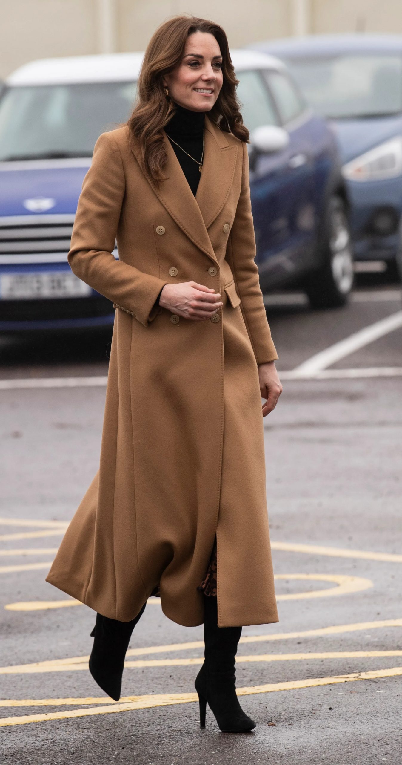 Áo măng tô công nương Kate Middleton