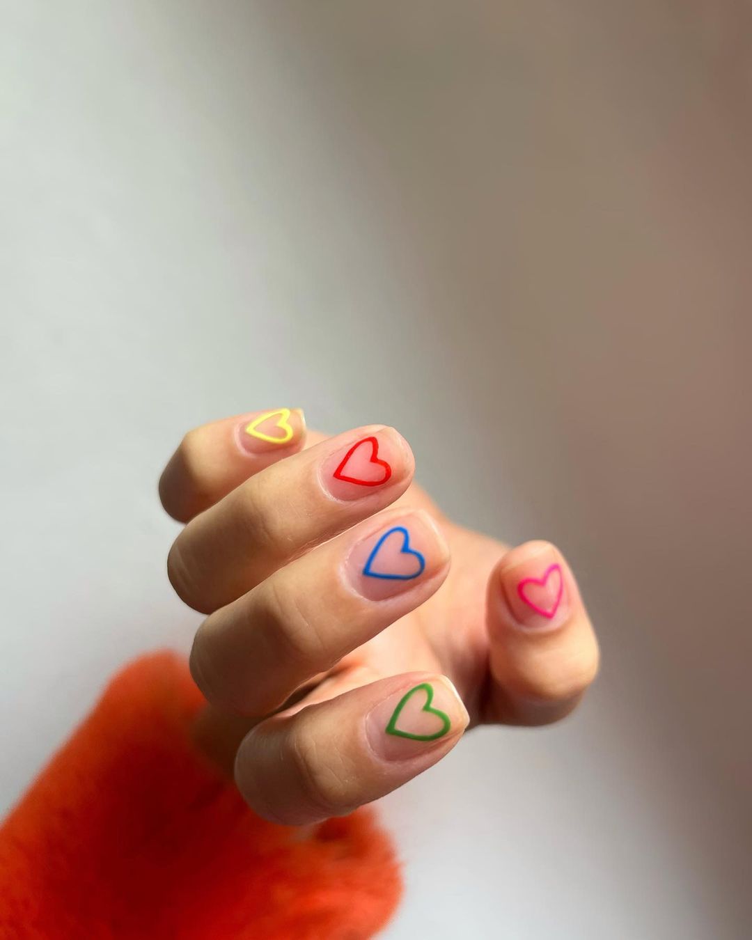 Hòa mình vào mùa Valentine với kiểu nail 