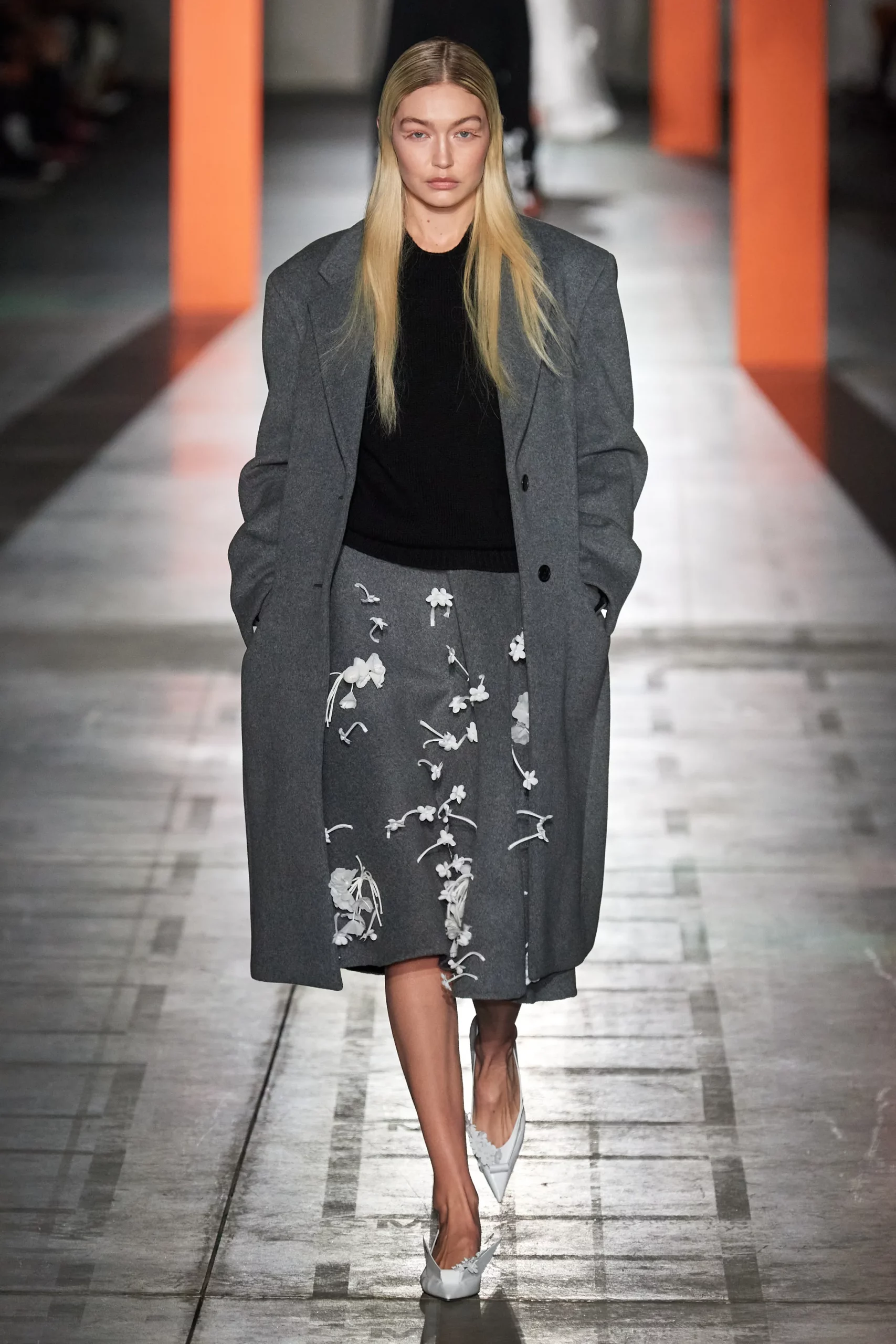 00011-prada-fall-2023-ready-to-wear-credit-gorunway