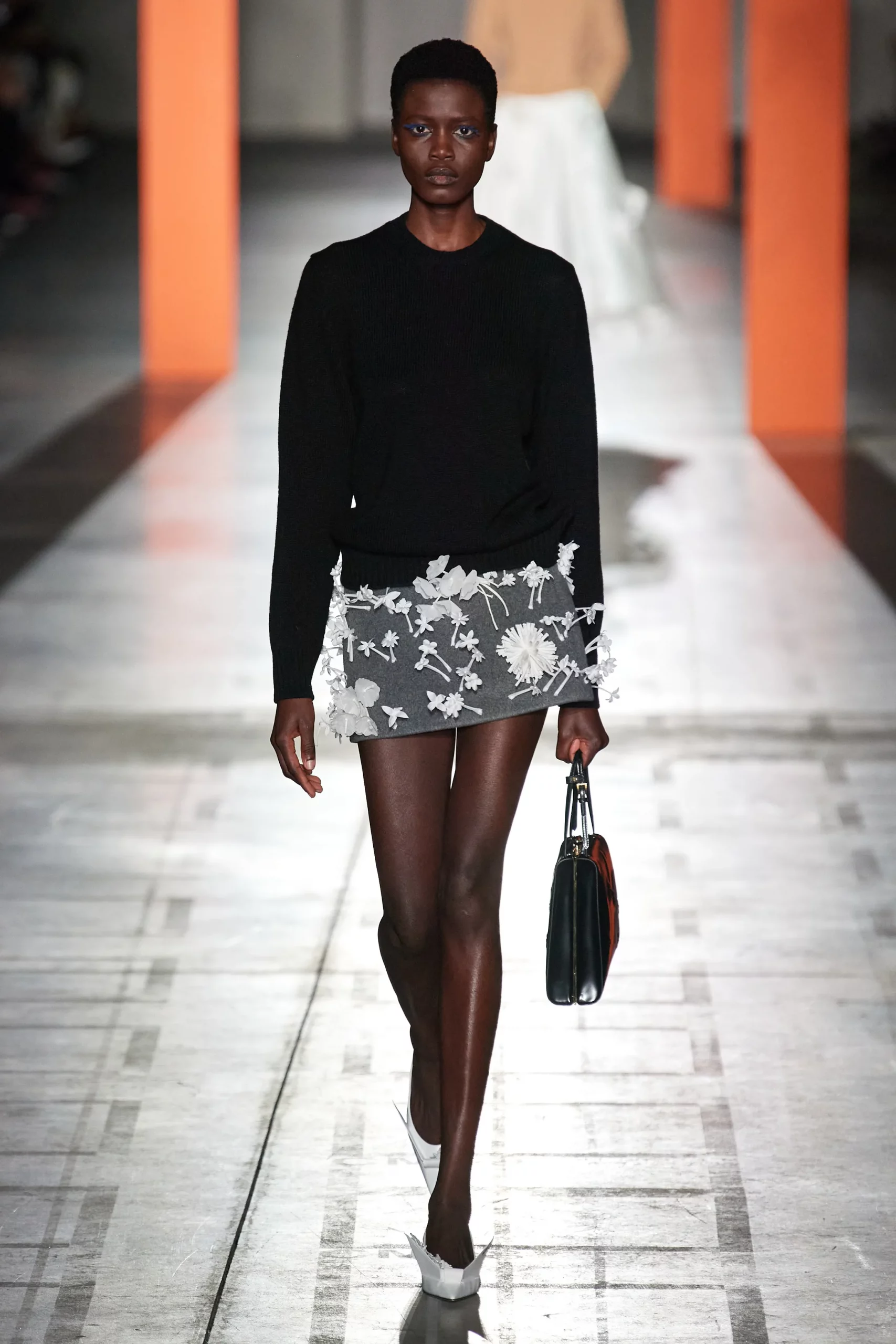 00012-prada-fall-2023-ready-to-wear-credit-gorunway