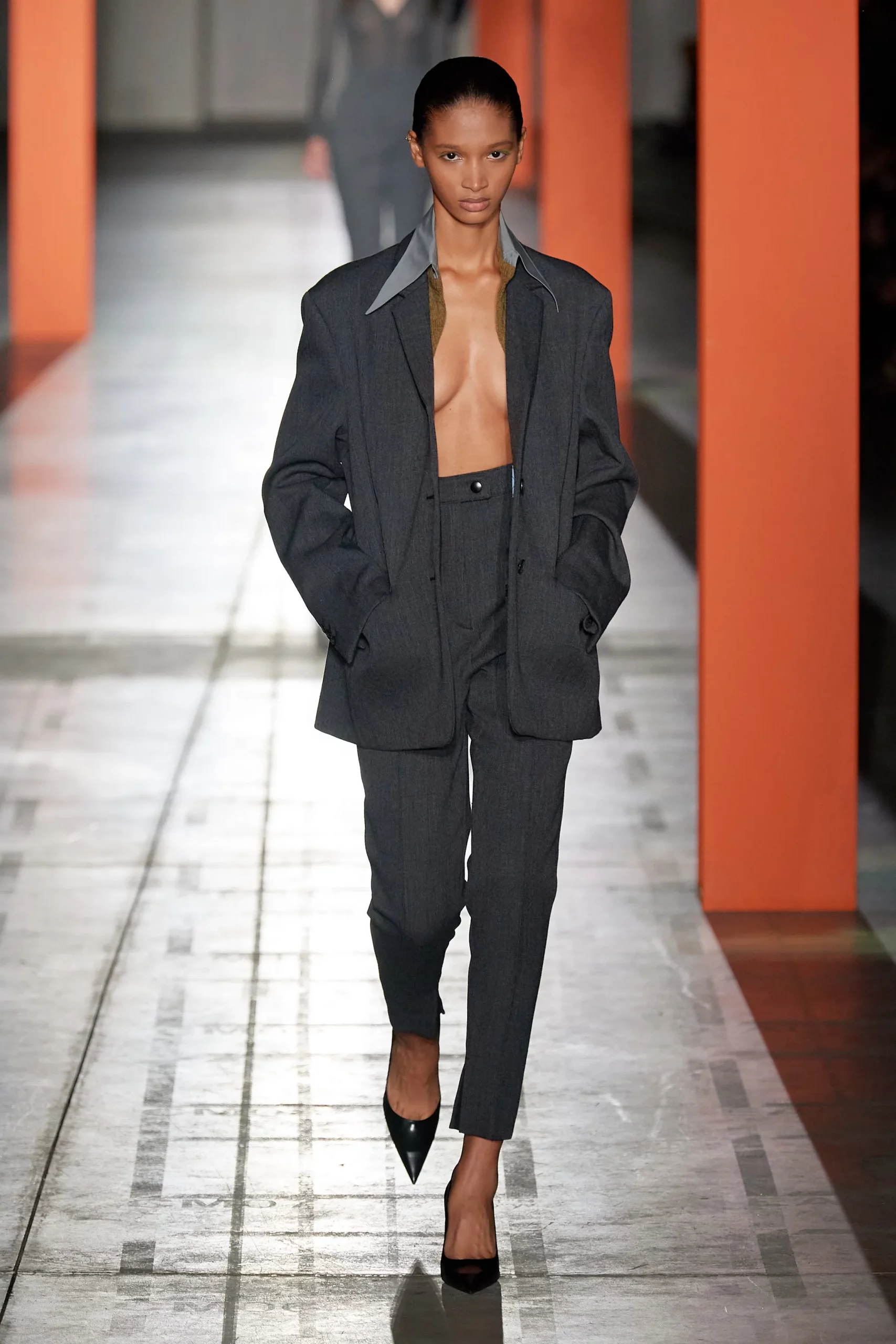 00016-prada-fall-2023-ready-to-wear-credit-gorunway