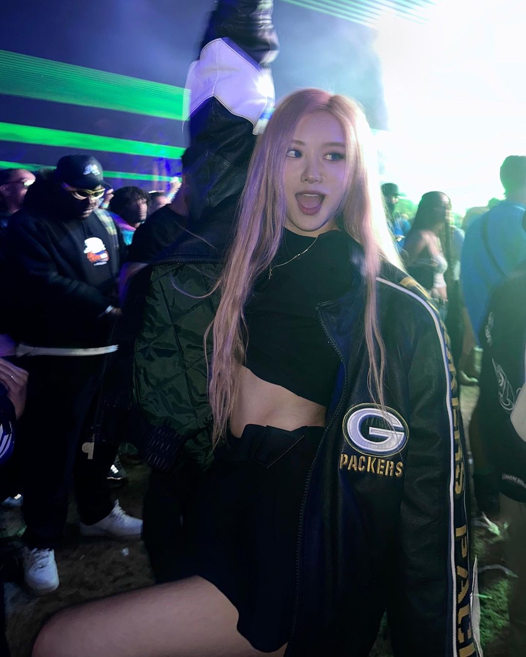 rose blackpink coachella