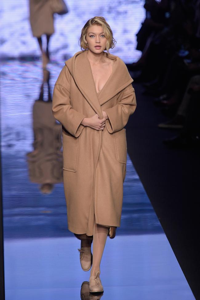 gigi hadid runway