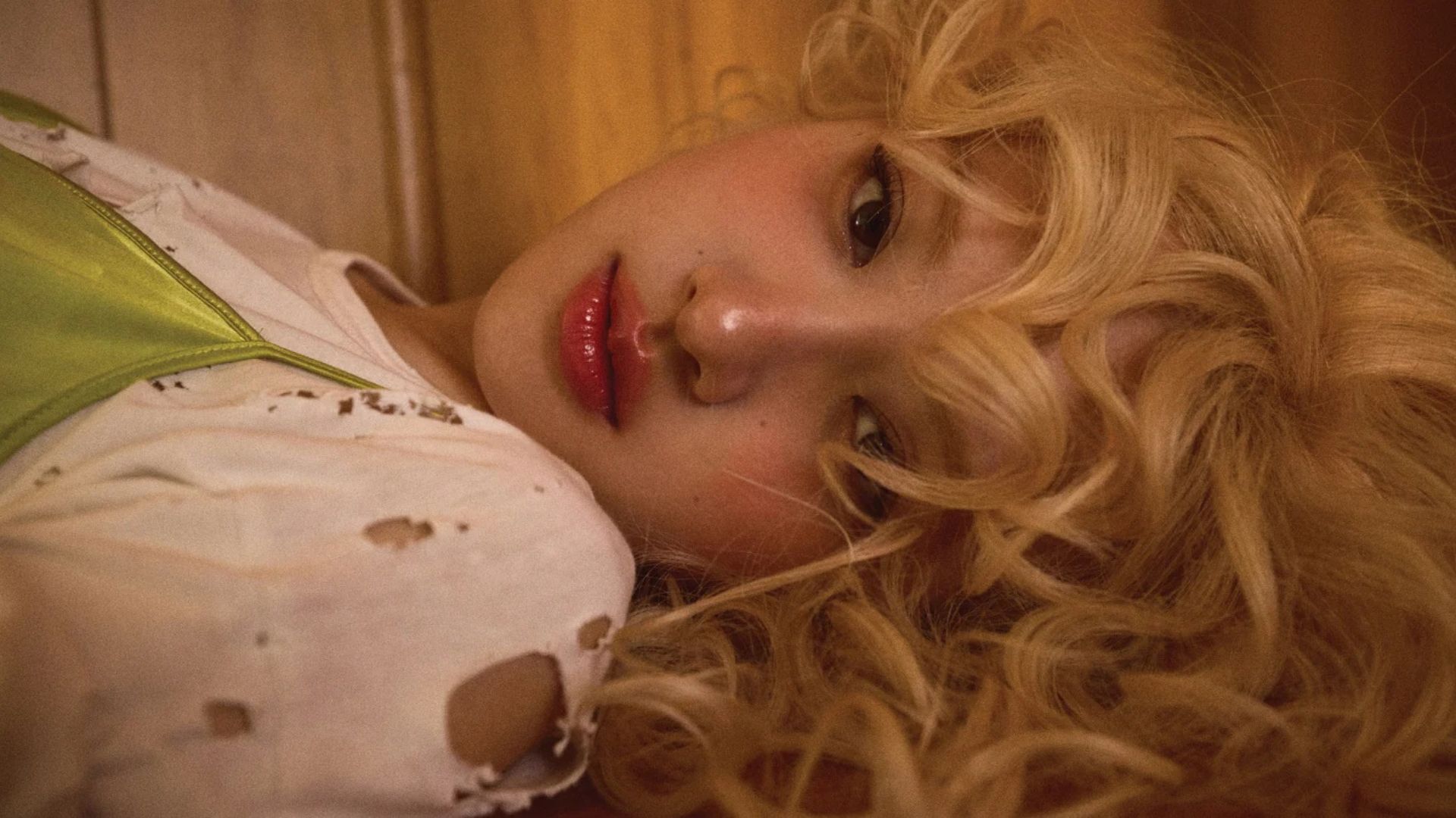 Album “rosie” của Rosé: 