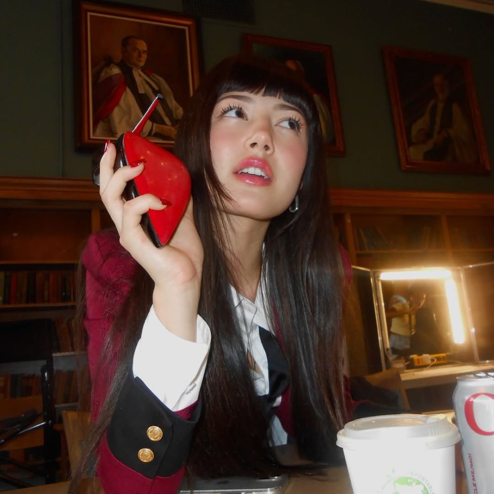 elle-thumb-vuong-miku-martineau-bet