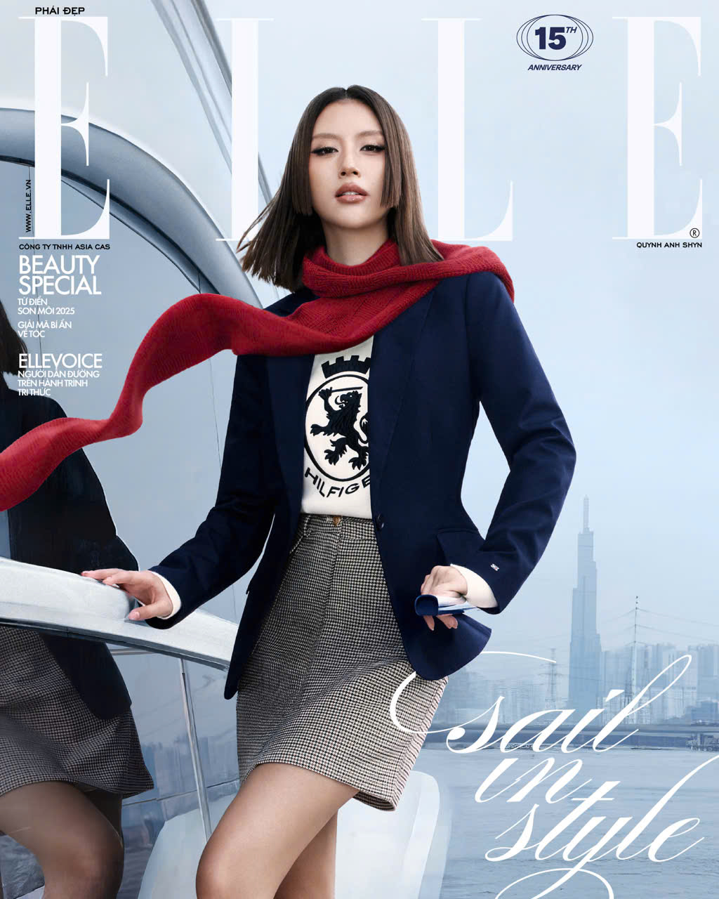 booking magazine button