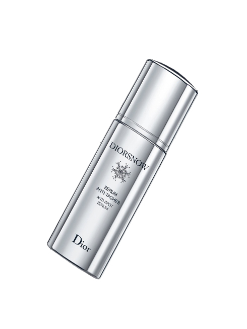 Sensual Star<br/>Diorsnow Anti-Spot Serum – Dior: Sự hình thành các đốm nâu là do thiếu hụt filaggrin, một loại protein đặc biệt trong da, giúp hạn chế sự sản sinh của melanin. Tinh chất Diorsnow Anti-spot Serum tập trung vào những vùng bị nám và giải quyết sự thiếu hụt filaggrin nhờ hợp chất Nước Băng Tan và chiết xuất hoa cẩm quỳ. (2.940.000 VNĐ)