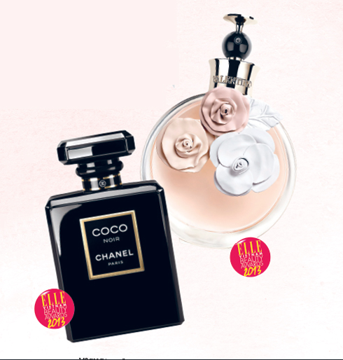 HẠNG MỤC NƯỚC HOA<br/>Sản phẩm ngôi sao của năm: Valentino Valentina
<br/>
Một hương hoa đầy nữ tính, từ thiết
kế kiểu chai, những bông hoa trang
trí ở cổ chai đến hương thơm bên
trong đặc trưng của nước Ý. Valentina
chứa đựng hương thơm tươi mới của
hoa và trái cây, rất thanh lịch, gợi
cảm nhưng vẫn không kém phần phá
cách và mạnh mẽ.
<br/><br/>
Sản phẩm bạn đọc yêu thích: CHANEL Coco Noir
<br/>
Coco Noir được sáng tạo dựa
trên những hương thơm kinh
điển của Chanel là CoCo và Coco
Mademoiselle cùng với cảm hứng
baroque, từ vẻ đẹp của thành
phố cổ kính Venice vào ban đêm.
Bên trong chiếc lọ đen huyền bí
là hương thơm hoa bưởi, cam
bergamot, hoa hồng, vani, gỗ đàn
hương và xạ hương.