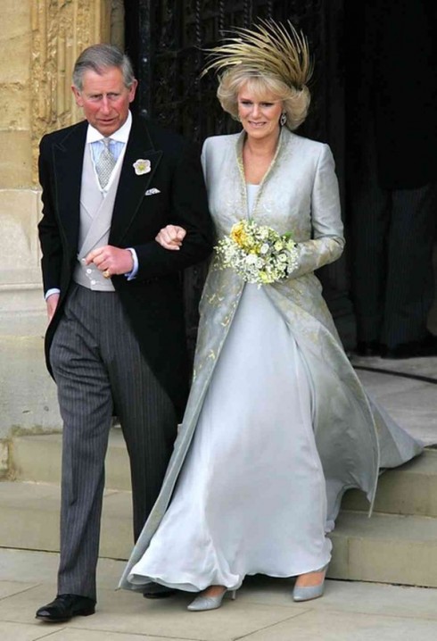 Th%C3%A1i-t%E1%BB%AD-Charles-v%C3%A0-c%C3%B4ng-n%C6%B0%C6%A1ng-Camilla-490x718.jpg