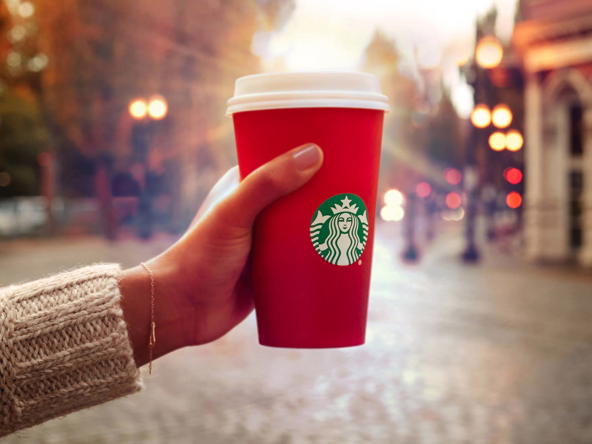 Học được gì từ sự thành công của Starbucks  ISharevn  Tôi Chia Sẻ  Chúng  Ta Chia Sẻ