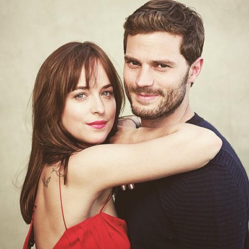 Jamie Dornan và Dakota Johnson sẽ tiếp tục làm người tình màn ảnh ở những phần tiếp theo.