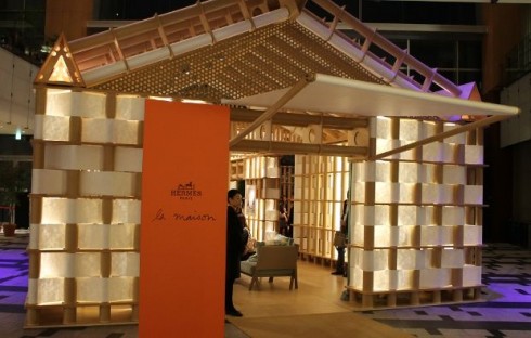 Cửa hàng pop-up của Hermès ở Tokyo mang tính thẩm mỹ tuyệt vời!